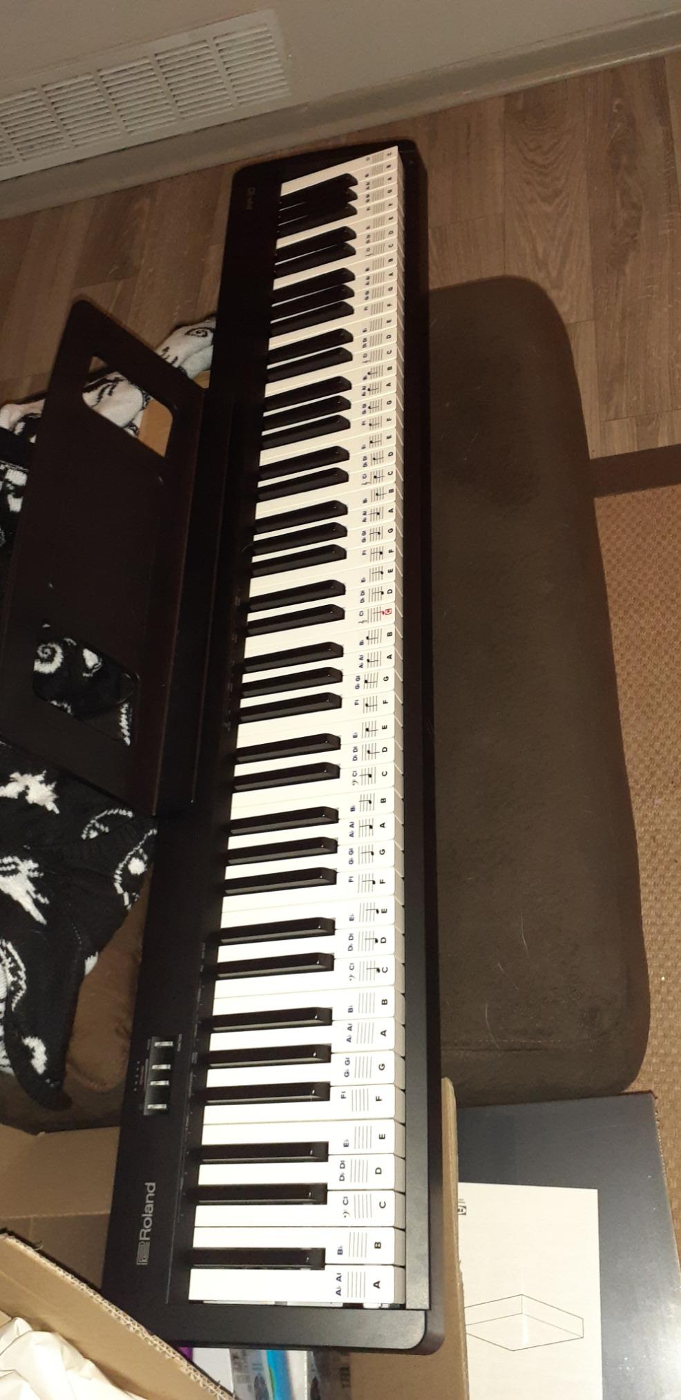 Roland FP-10 | Compact 88-Note Digital Piano | SuperNATURAL Piano Tones | Authentic Acoustic Feel Keyboard | Great for Beginners & Experienced Players | Bluetooth & MIDI Connectivity customer photo 2