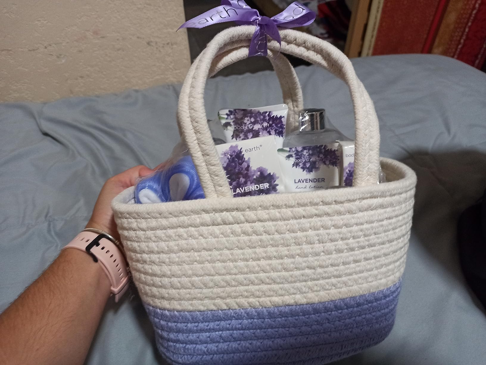 Body & Earth Gift Baskets for Women 11PCS Jasmine Spa Gift Sets for Her, Self Care Kit with Bubble Bath, Shower Gel, Lotion Set, Christmas Gifts for Mom customer photo 2