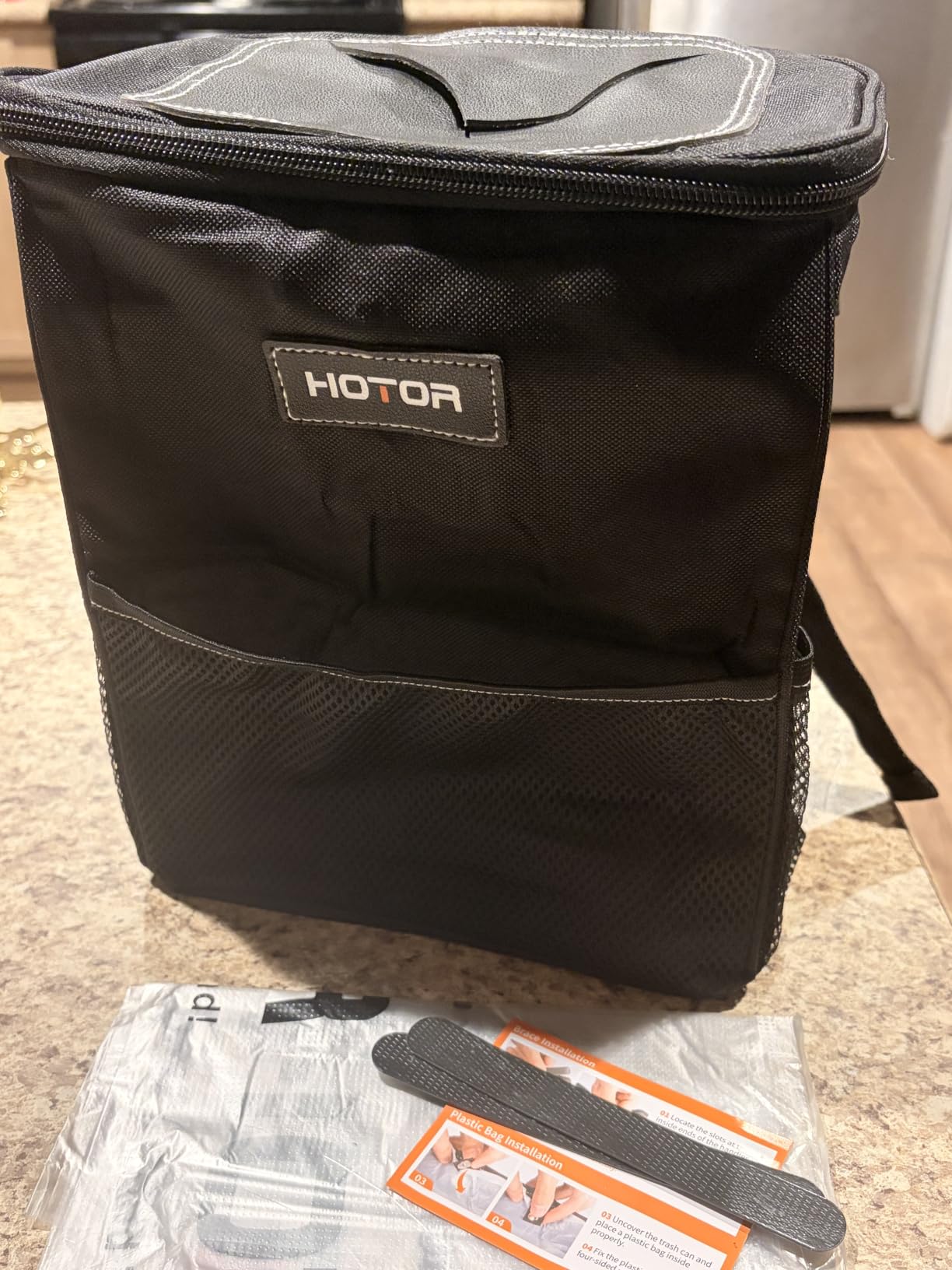 HOTOR Car Trash Can with Lid and Storage Pockets - 100% Leak-Proof Organizer, Waterproof Garbage Can, Multipurpose Trash Bin for Car, 2 Gallons, Black customer photo 1