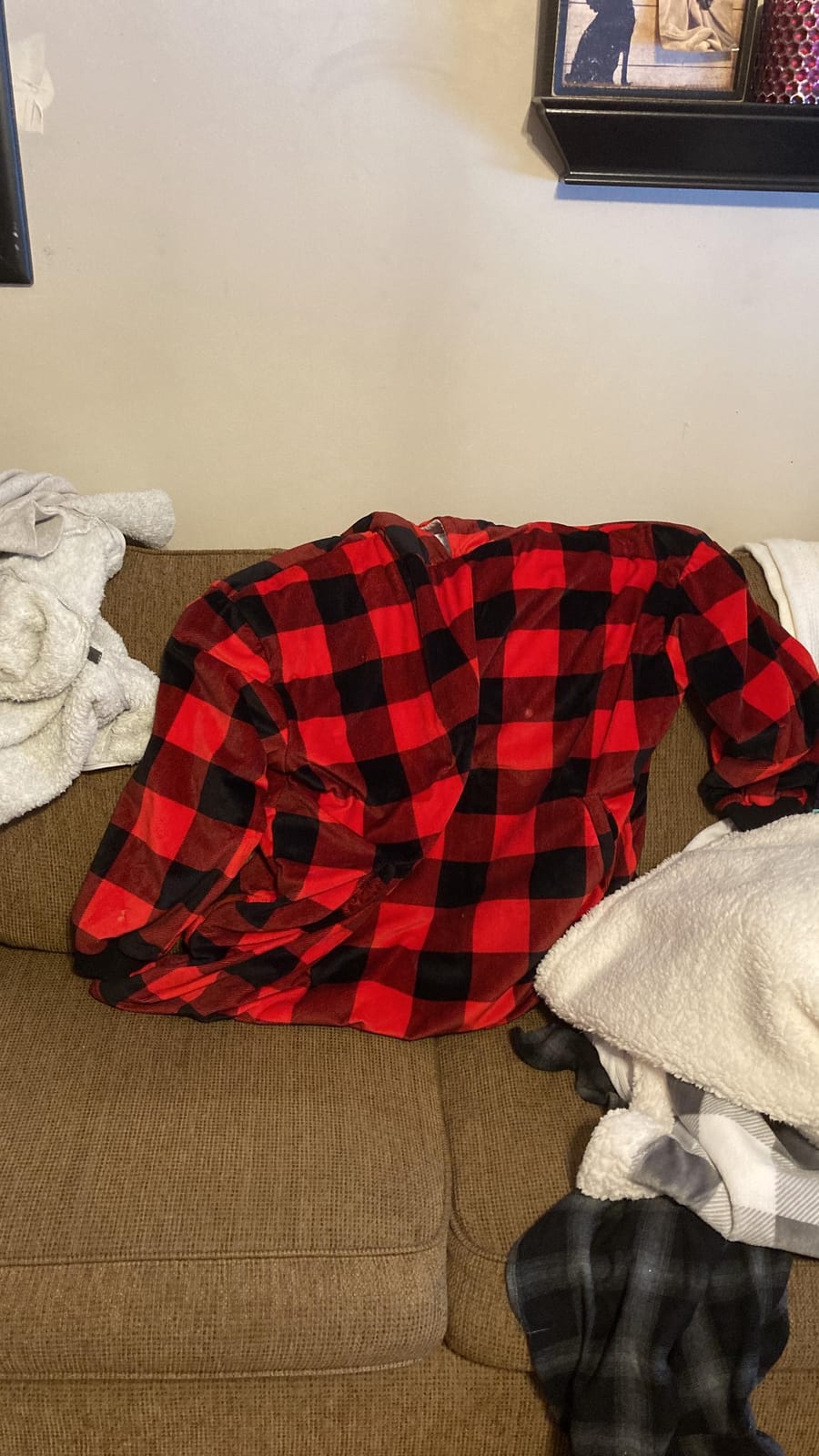 AmyHomie Wearable Blanket Hoodie for Adults & Teens,Oversized Sherpa Hooded Blanket,Warm Cozy Blanket Sweatshirt as Christmas Birthday Gifts for Women Men customer photo 1