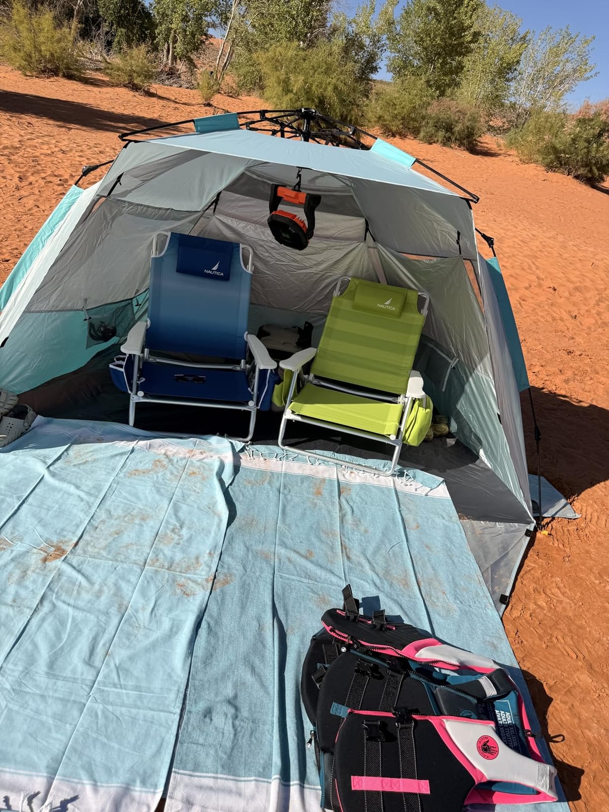 WhiteFang Deluxe Pop Up Beach Tent Sun Shade Shelter for 3-4/5-6 Person, UV Protection, Extendable Floor with 3 Ventilating Windows Plus Carrying Bag, Stakes, and Guy Lines customer photo 1