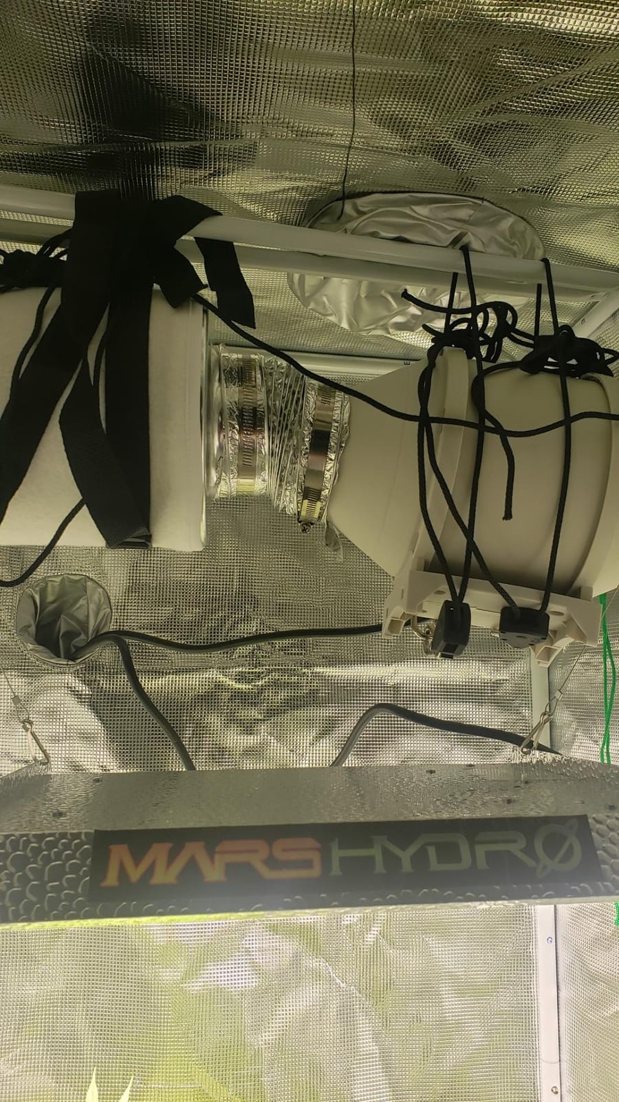 MARS HYDRO 2x2 Grow Tent Kit Complete System with 10 Speed Fan,100W Upgraded TS600 LED Dimmable Grow Light,24