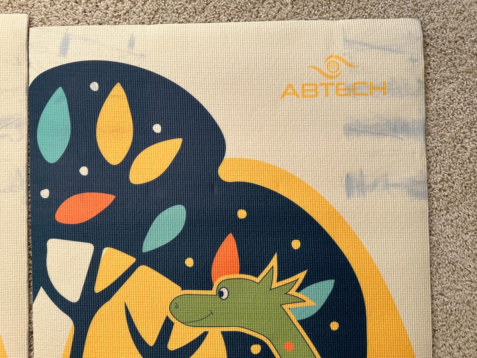 Kids Yoga Mat Set - Comfortable Dinosaur Kid Yoga Mat Boy with 12 Yoga Cards, Storage Bag, Beige Play Mat Thick for Gymnastics Mat, Exercise Mat, No-Toxic and Non-Slip for Ages 3-12 customer photo 1