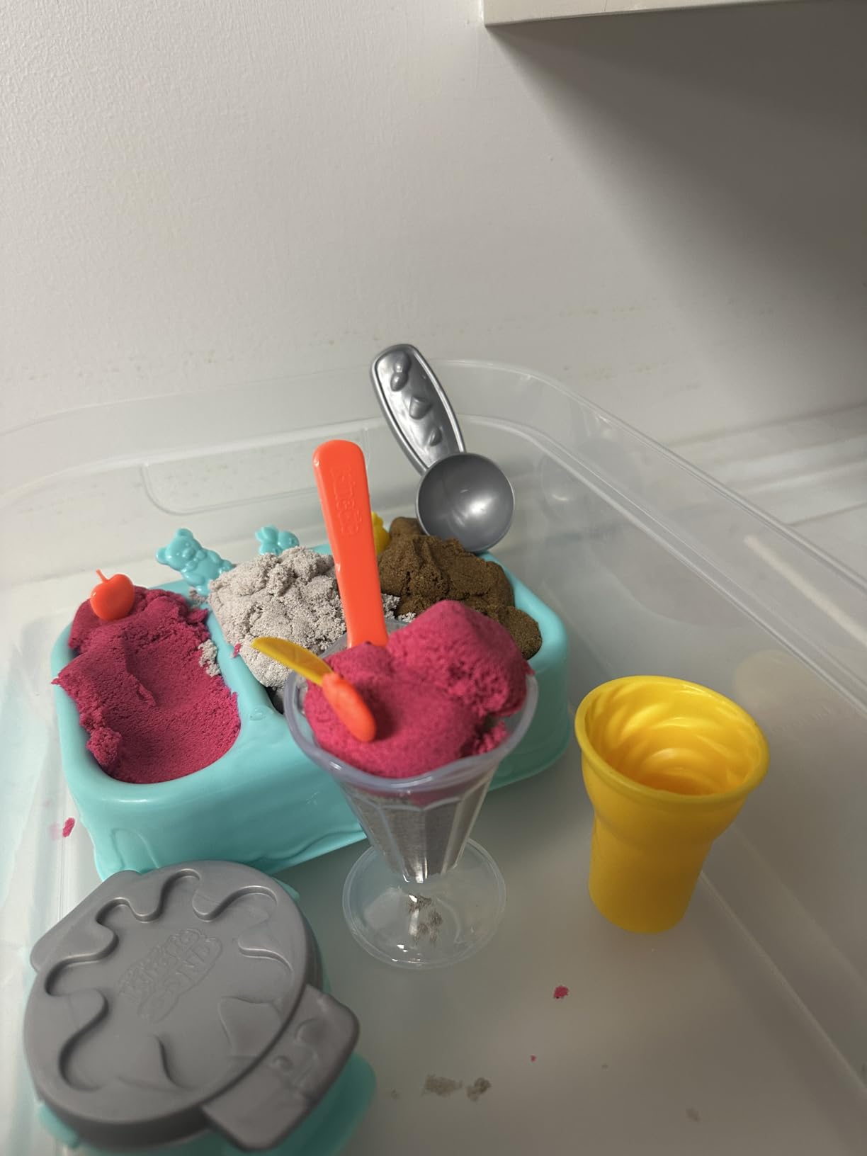 Scents Ice Cream Treats, Moldable Sand Sensory Toys, Ages 3+ | Swirl Strawberry, Chocolate & Vanilla Scented Play Sand Ice Cream Cones, 3 Colors & 6 Tools, Birthday Gifts for Kids customer photo 1