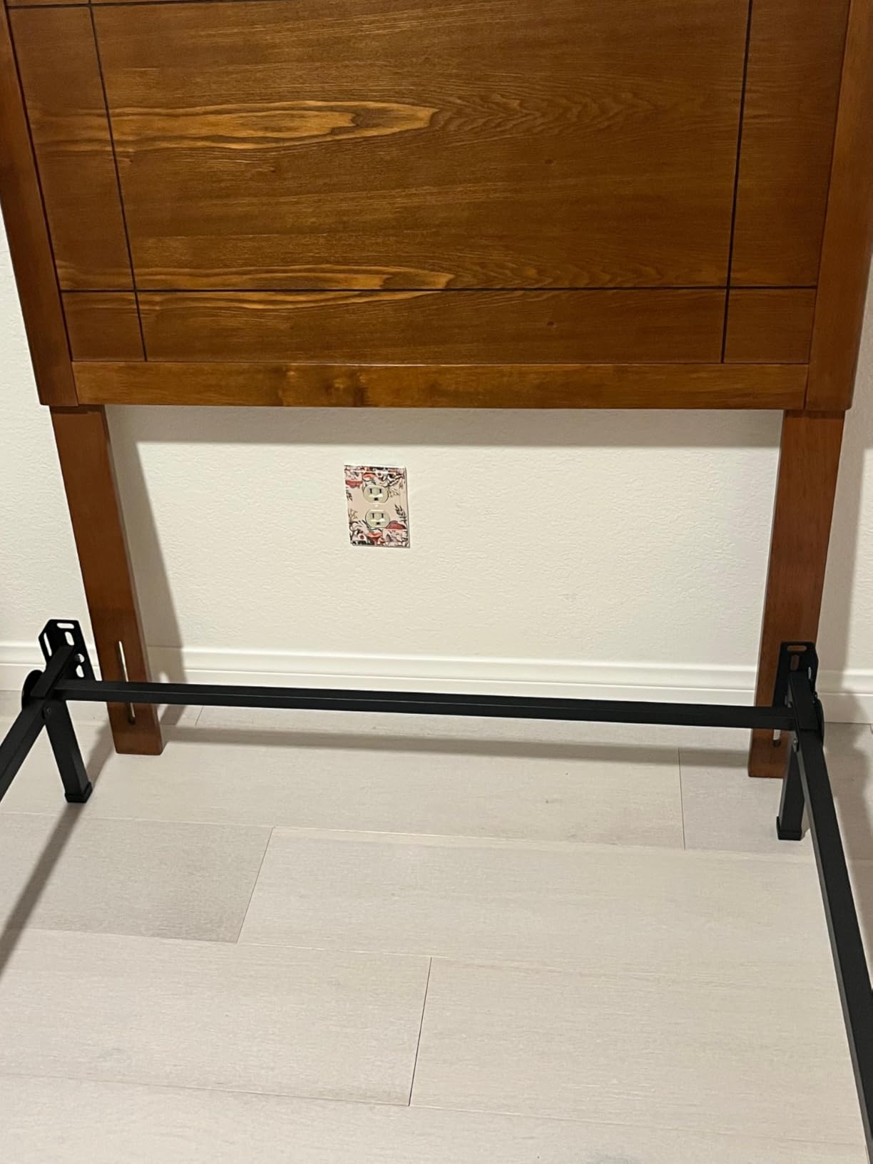 Modway MOD-6221-WAL Archie Full Wood Headboard, Walnut customer photo 1