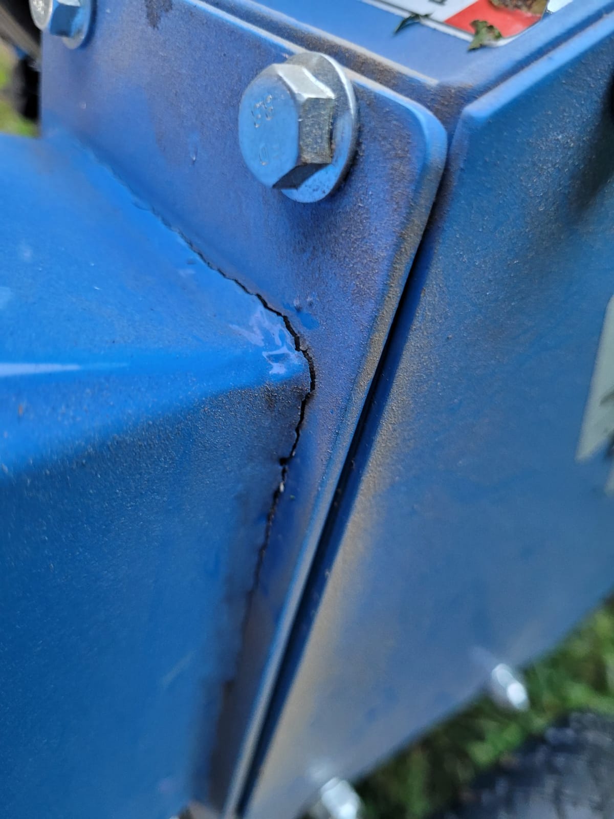 Landworks Rotor Wood Chipper Shredder Mulcher, 3 Inch Max Capacity customer photo 1