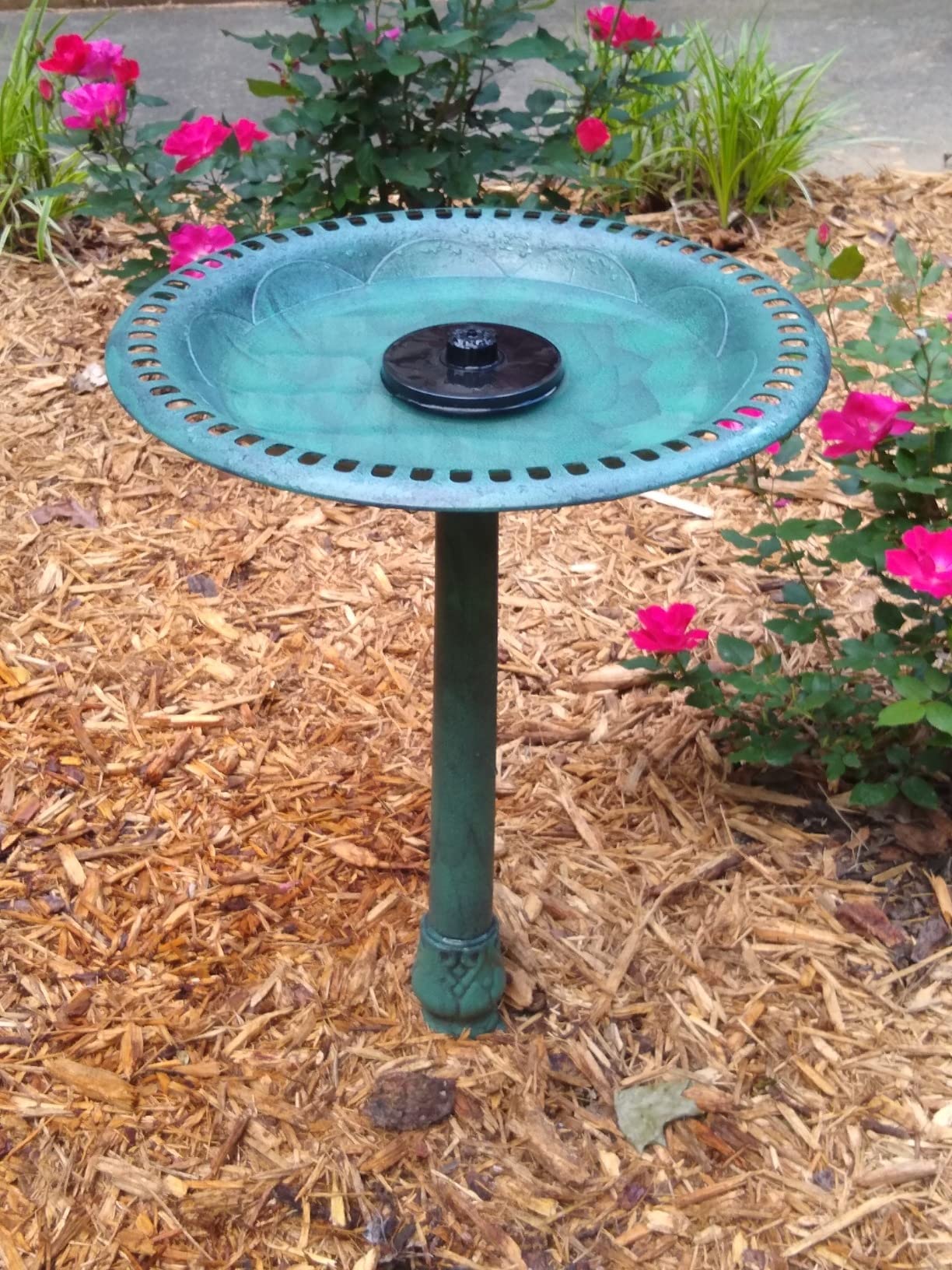 VINGLI Pedestal Bird Bath, Resin Birdbaths Weather Resistant, Bird Baths with Floral Accents & Vintage Finish, Garden Decor for Outdoor, Patio, Yard, Lawn (Copper) customer photo 2