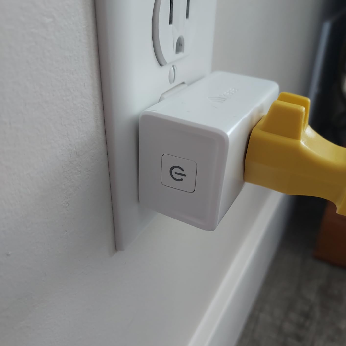 Kasa Smart Plug Ultra Mini 15A, EP10P4, Smart Home Wi-Fi Outlet customer photo 2