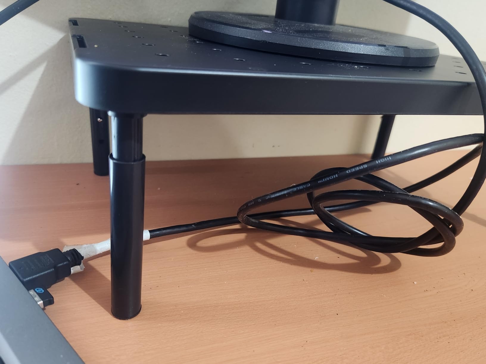 WALI Computer Monitor Stand for Desk, Adjustable Laptop Riser, Desk Monitor Stand Underneath Storage for Office, Home, School Supplies (STT003), 1 Pack, Black customer photo 2