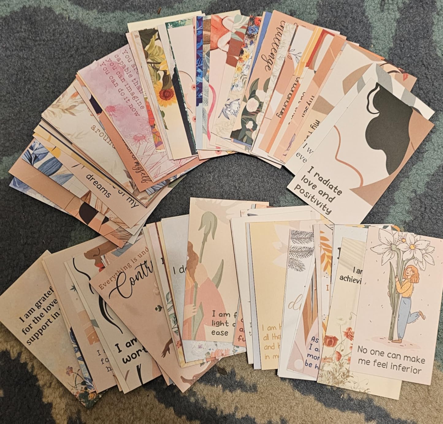100 Affirmation Cards for Women and Men With 150+ Thought-Provoking Questions, Unique Affirmation cards for stress Relief, Meditation and Self Care Gift For Women and Men customer photo 1