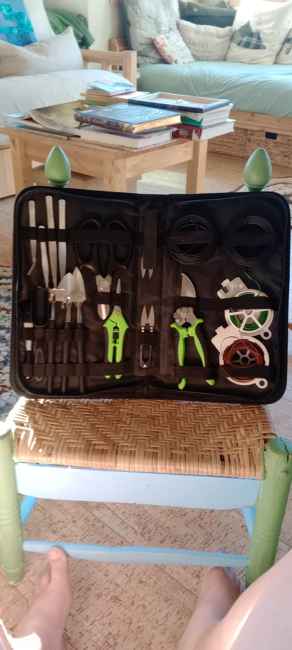 Kynup Garden Tool Set, Heavy Duty Aluminum Gardening Tools with Storage Bag | Rust Resistant Garden Essential Kit with Trowel, Shovel & Repotting Mat, Ideal Gardening Gift for Women for Outdoor Planting customer photo 1