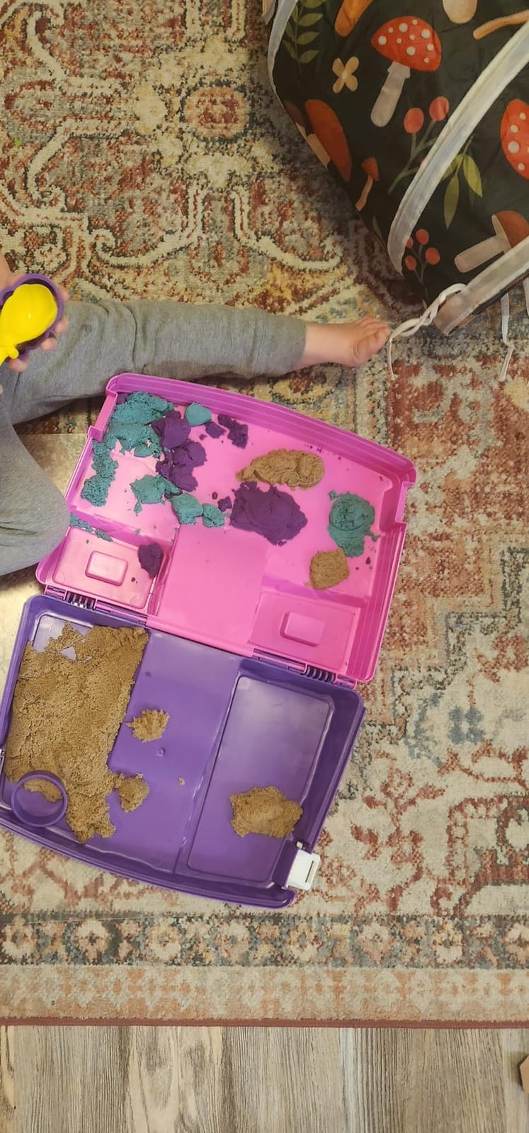 Mermaid Palace Set, Moldable Play Sand Sensory Toys, Ages 3+ | Build a Shimmering Castle, 2.06lbs Sand, 7 Mermaid Tools & Folding Sandbox, Creative Open-Ended Play, Birthday Gifts for Kids customer photo 1