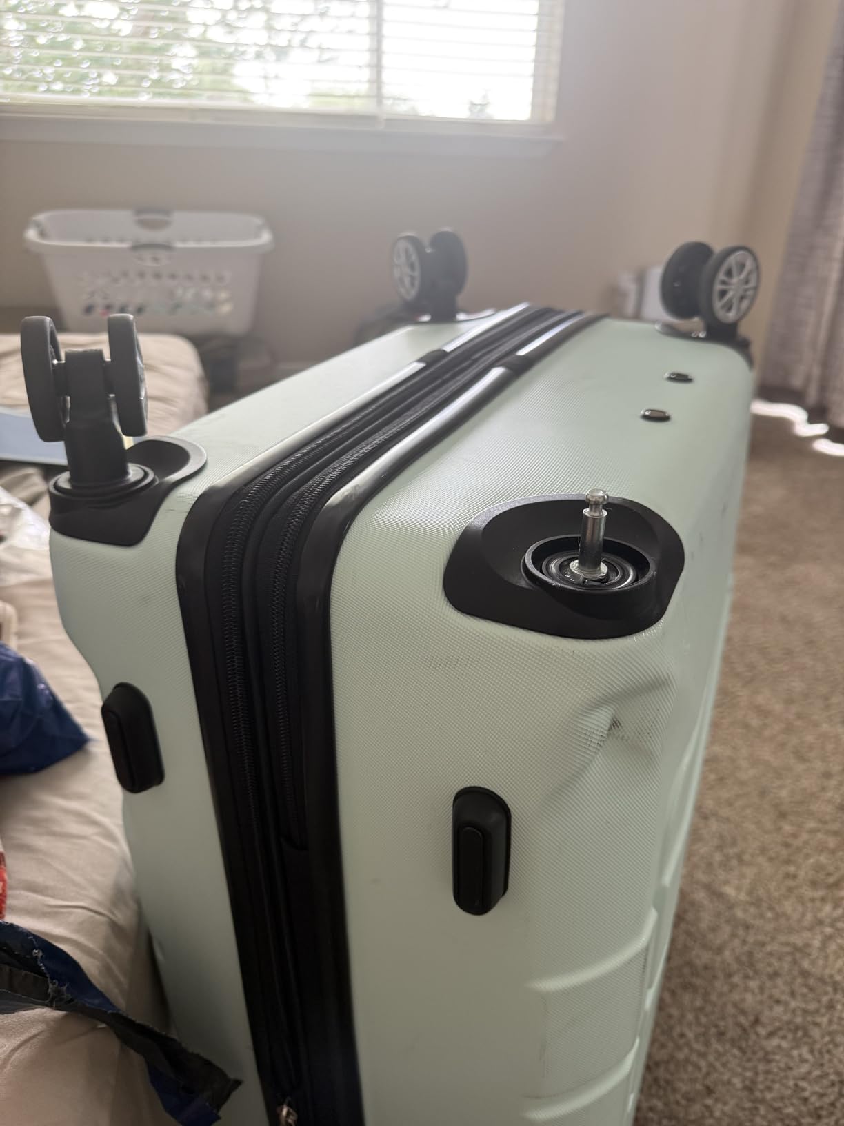 SHOWKOO PRO G-Series Luggage Sets 3pcs, 100% Premium PC Durable Expandable Luggage Suitcase with Double Wheels TSA Lock Mint Green customer photo 2