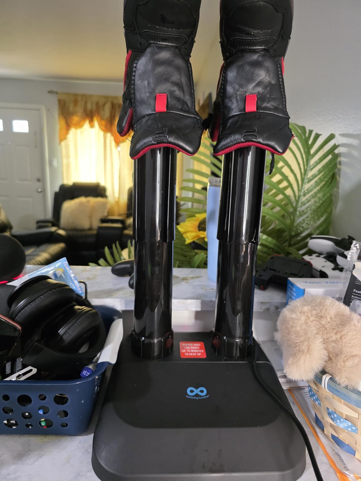 Everlasting Comfort Electric Boot Dryer for Work Boots, Silent Portable Shoe Dryer with Timer for Shoes, Boots and Cleats, Quick-Dry Glove Dryer Boot Warmer for Gloves, Helmets and Sneakers(Standard) customer photo 2