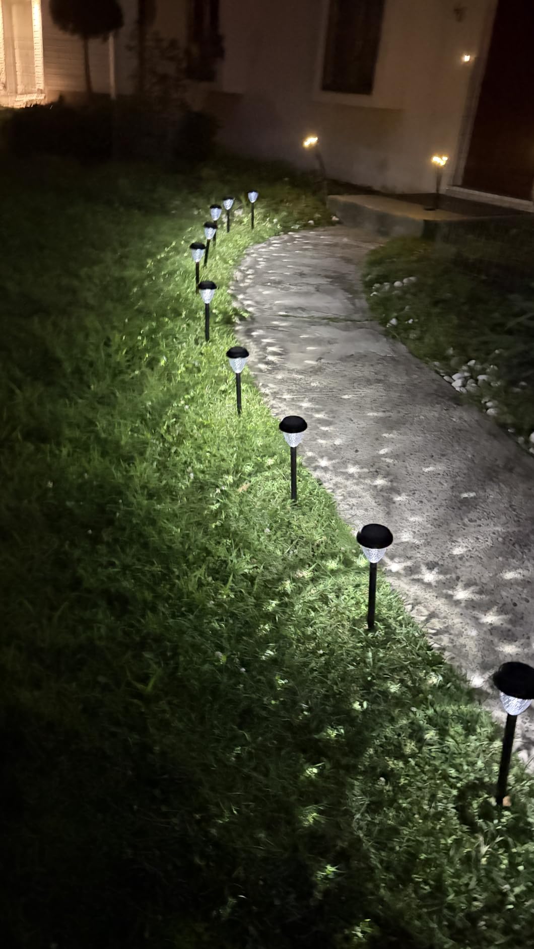 URAGO Super Bright Solar Lights Outdoor Waterproof-10 Pack, Dusk to Dawn Up to 12 Hrs Solar Powered Outdoor Pathway Garden Lights Auto On/Off, LED Landscape Lighting Decorative for Walkway Patio Yard customer photo 2