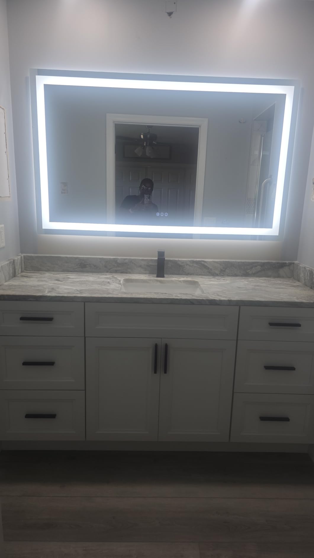 40x32 LED Bathroom Mirror with Lights, Lighted Vanity Mirror | Backlit and Front Light, Anti-Fog, 3 Color Dimmable, Memory, Tempered Glass, IP54 Waterproof, UL Listed customer photo 1