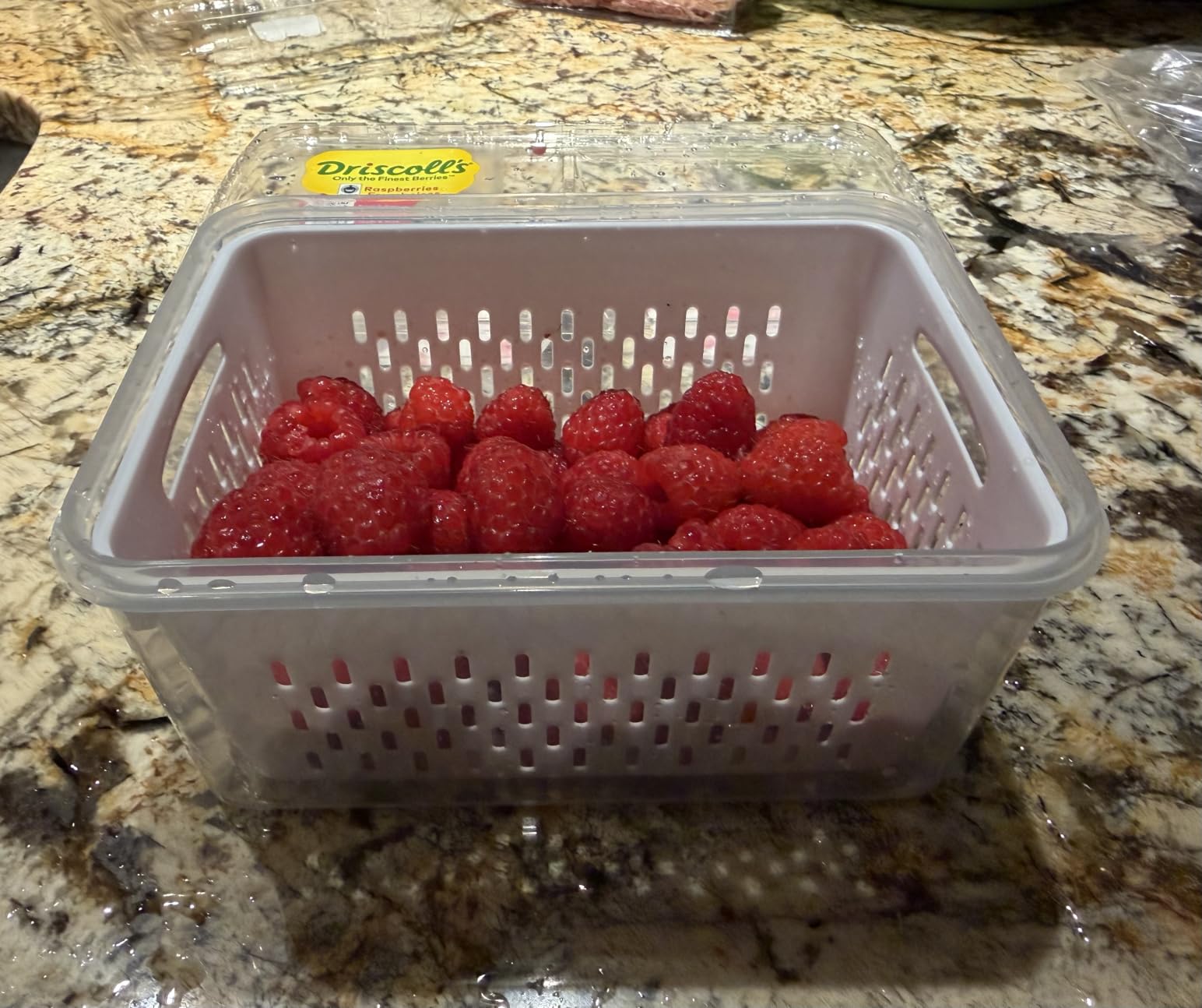 5 PCS Large Fruit Storage Containers for Fridge, Food Storage Containers with Removable Colander, Leakproof Dishwasher & Microwave Safe Produce Containers customer photo 2