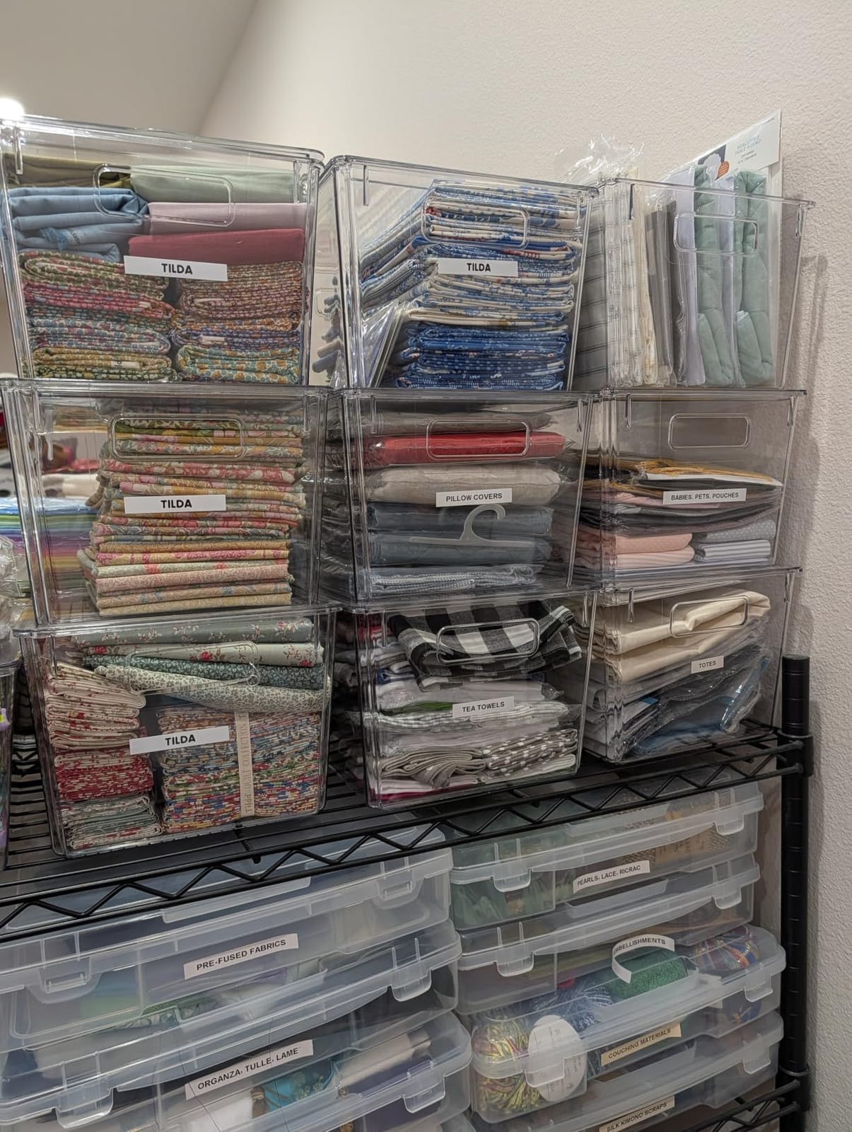 Vtopmart 6 Pack Clear Stackable Storage Bins with Lids and Handles, Large customer photo 2