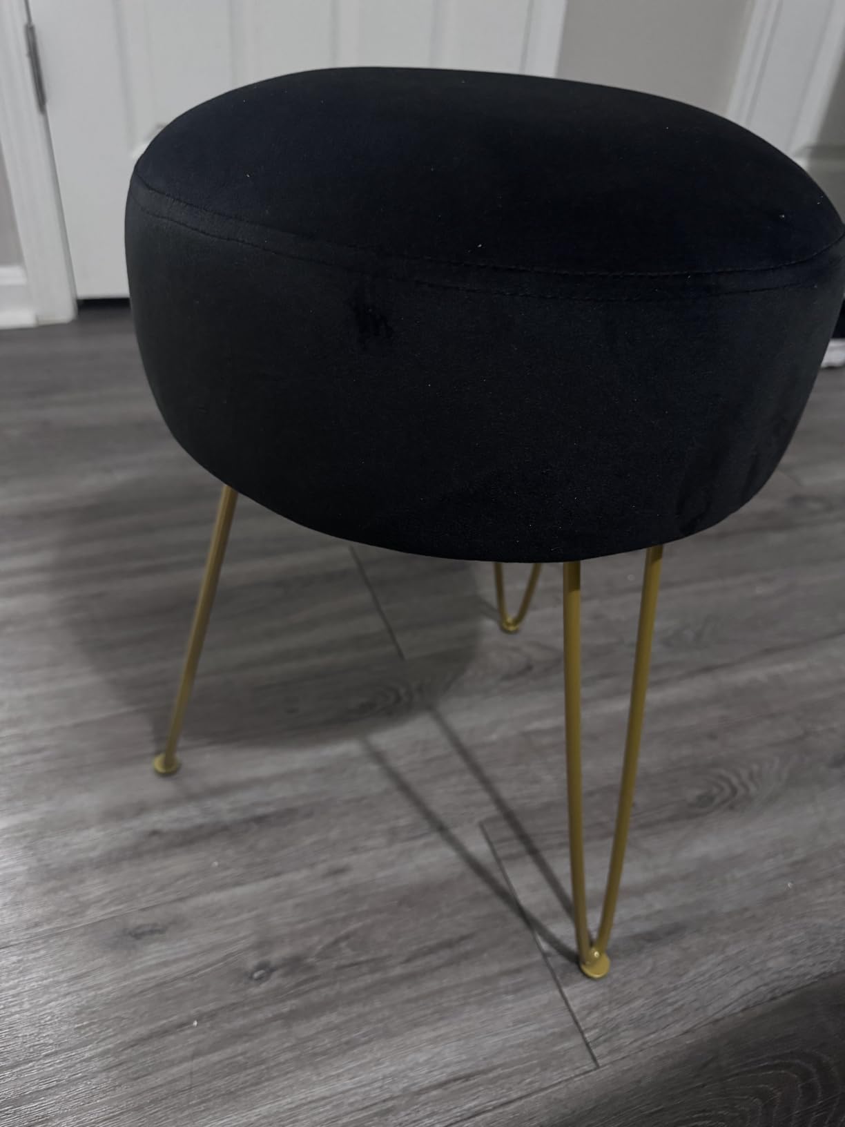LUE BONA Vanity Stool, White Vanity Stools for Makeup Room, Round Ottoman Foot Stool, Velvet Footrest Vanity Chair for Bathroom Vanity, Bedroom, Living Room, Entryway, Offices customer photo 2