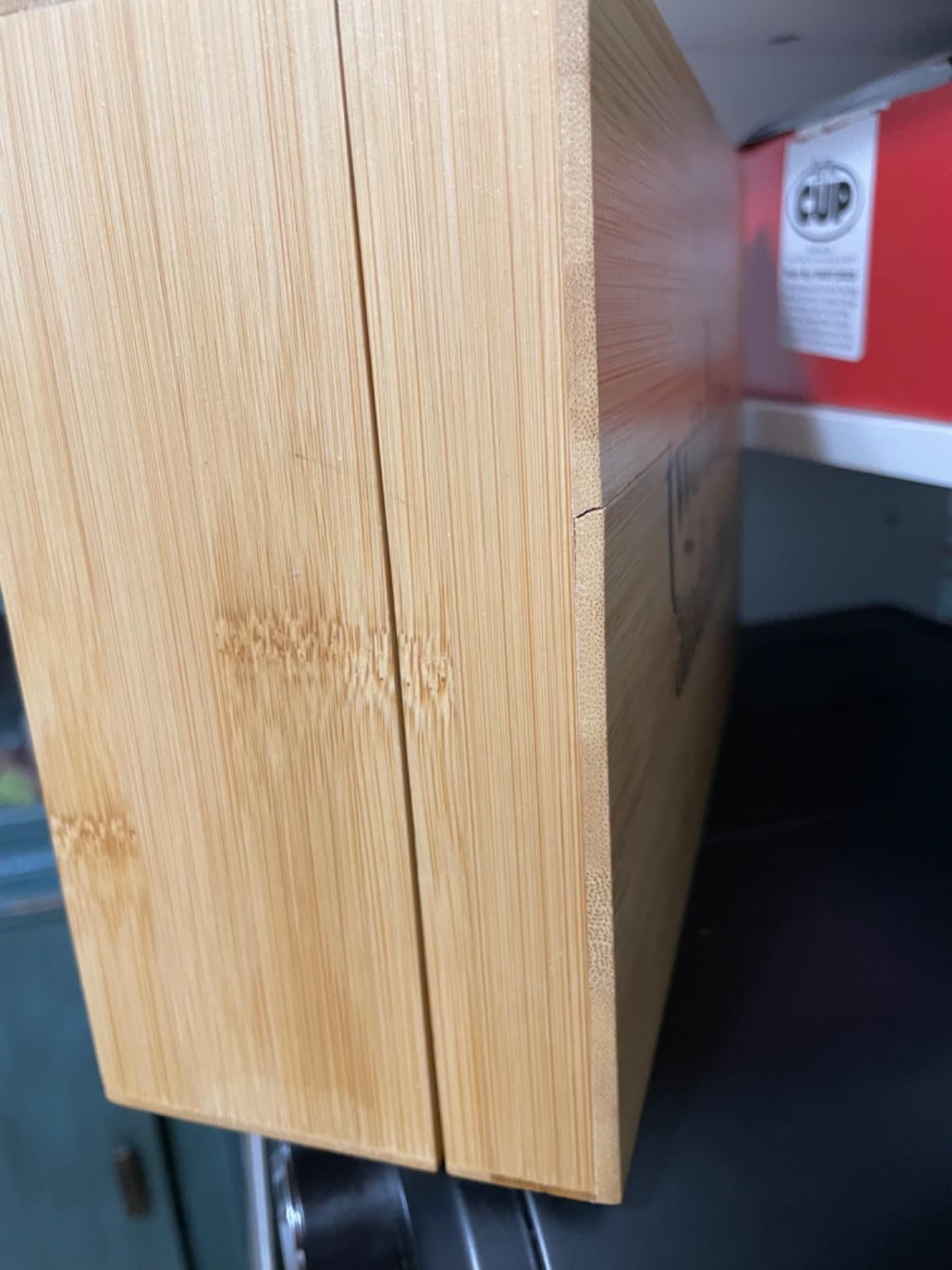 Two Leaves and a Bud Organic Tea Sampler in 6-Slot Bamboo Presentation Box customer photo 1