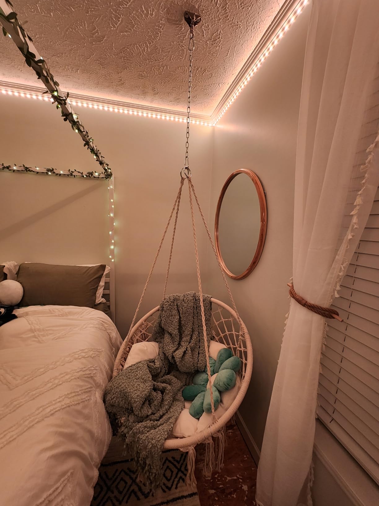 Macrame Swing Chair, Hanging Chair with Thick Cushion, Boho Style customer photo 1