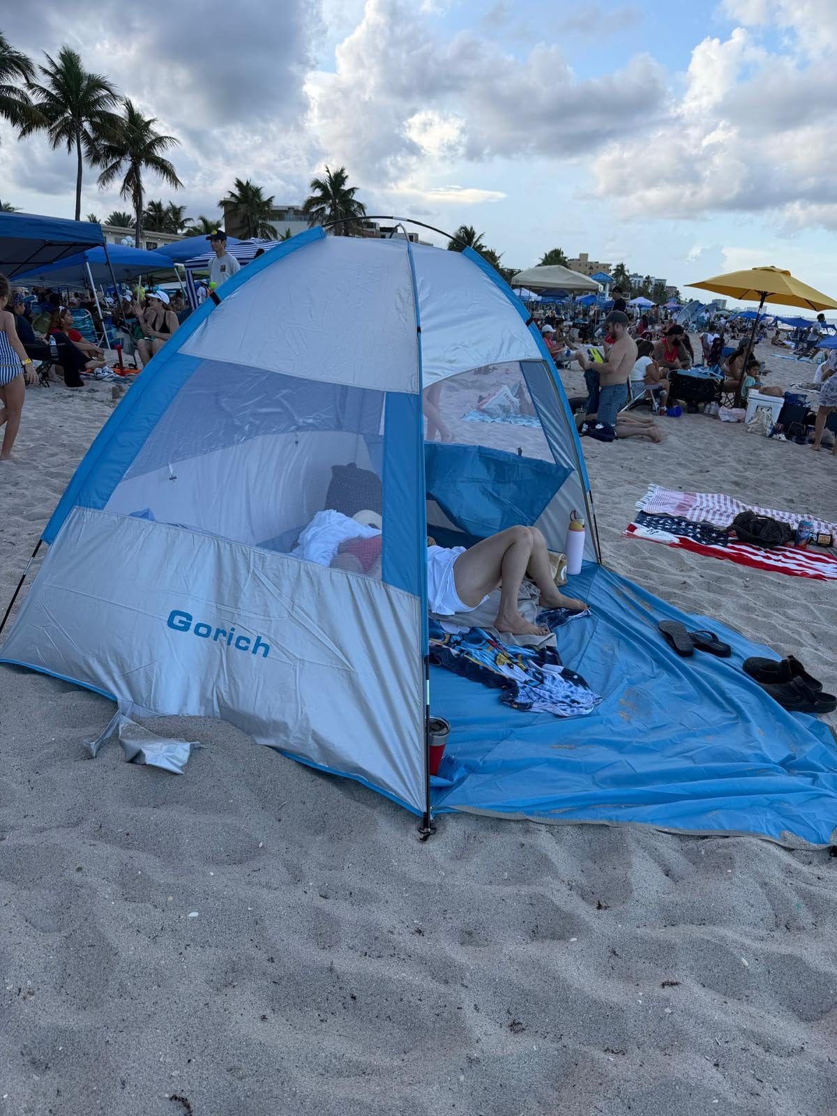 Gorich Beach Tent Sun Shelter for 3/4/6/8/10 Person with UPF 50+ UV Protection, Lightweight & Easy Setup Beach Shade Canopy, Portable Beach Shade Tent Beach Cabana customer photo 1