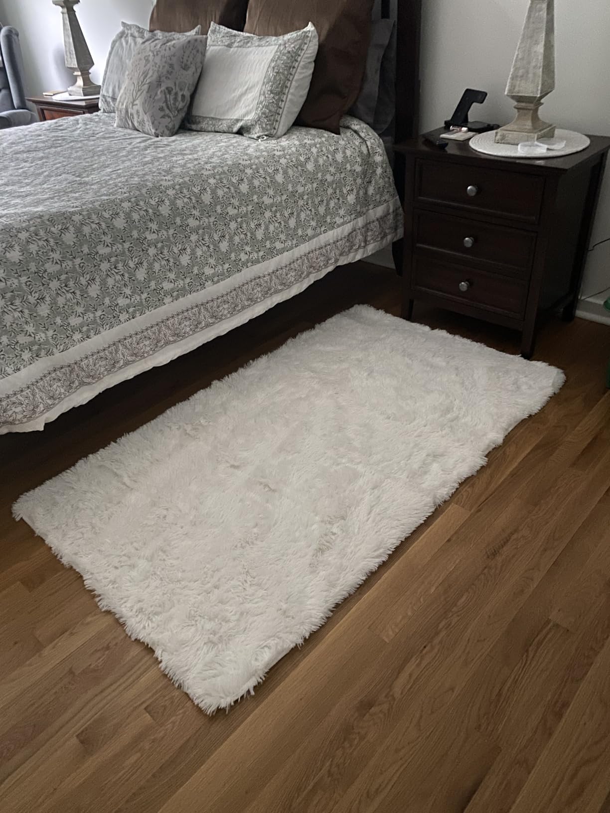 LOCHAS 4x6 Area Rugs Fluffy Living Room Carpets for Kids Bedroom, White customer photo 1