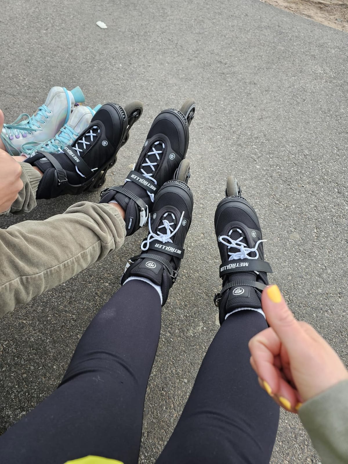 METROLLER Adult Inline Skates for Men Women Teens | Comfortable Adjustable Recreational Skates Convenient Closure Entry Level customer photo 1