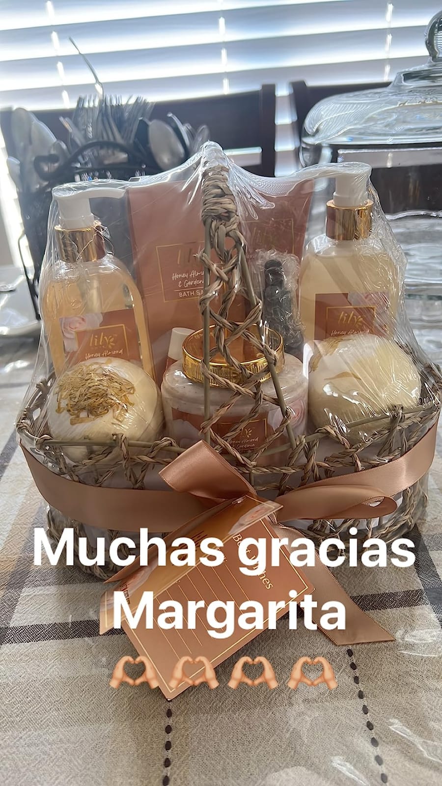 Eucalyptus Spa Bath Gifts Set, 9Pcs Premium Spa Gift Basket for Women & Men | All-occasion Spa Kit, Spa Gifts for Mom & Dad, Christmas, Mother's Day, Valentine's, Birthday. Hydrating for all skin types customer photo 2