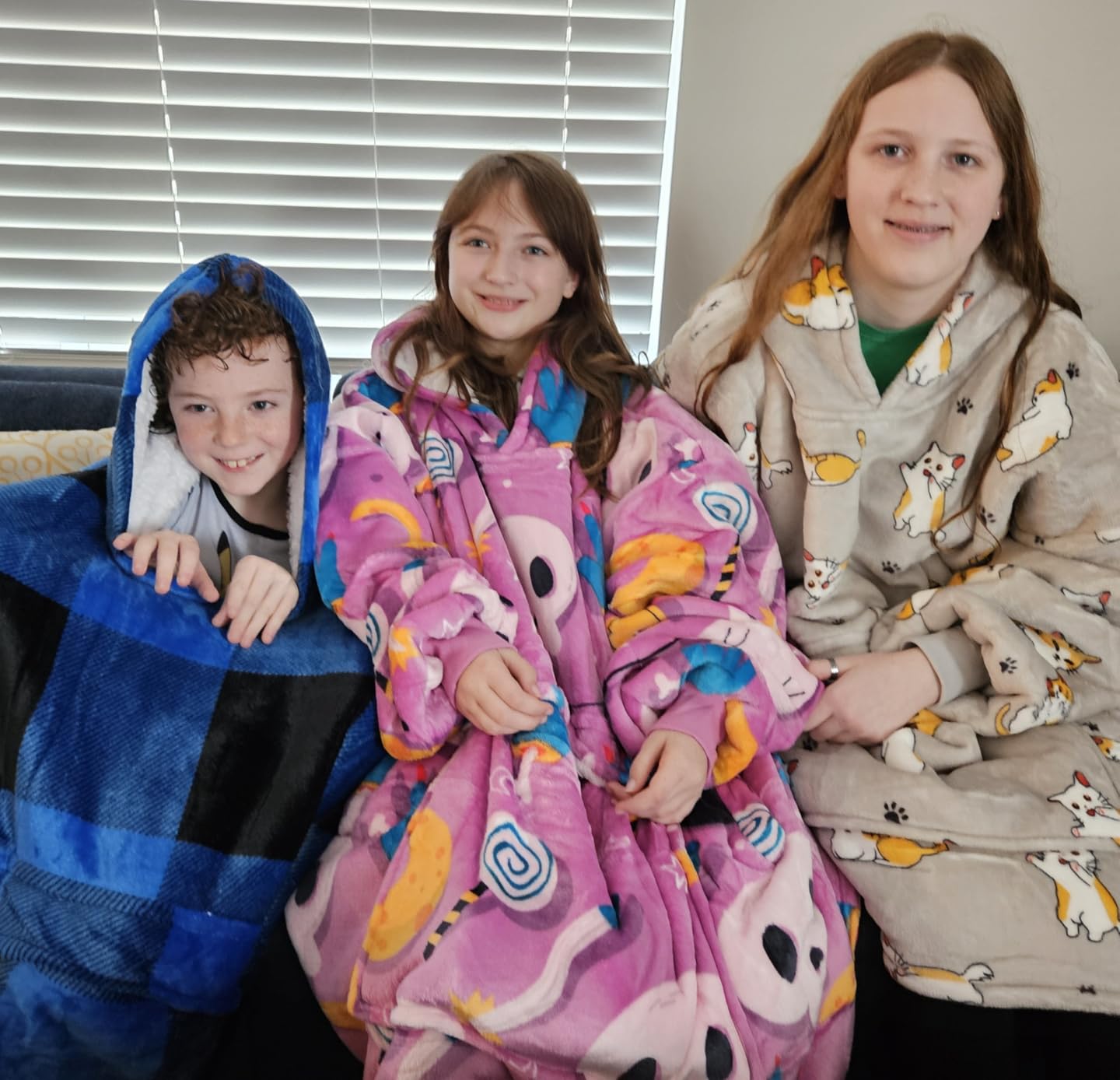 Narecte Cozy Oversized Hoodie Blanket Wearable Blanket for Adults | Sherpa Fleece Hooded Blanket, Soft Flannel Sweatshirt Blanket, Giant Pocket, Ribbed Cuffs, Extra Warm Comfort customer photo 2