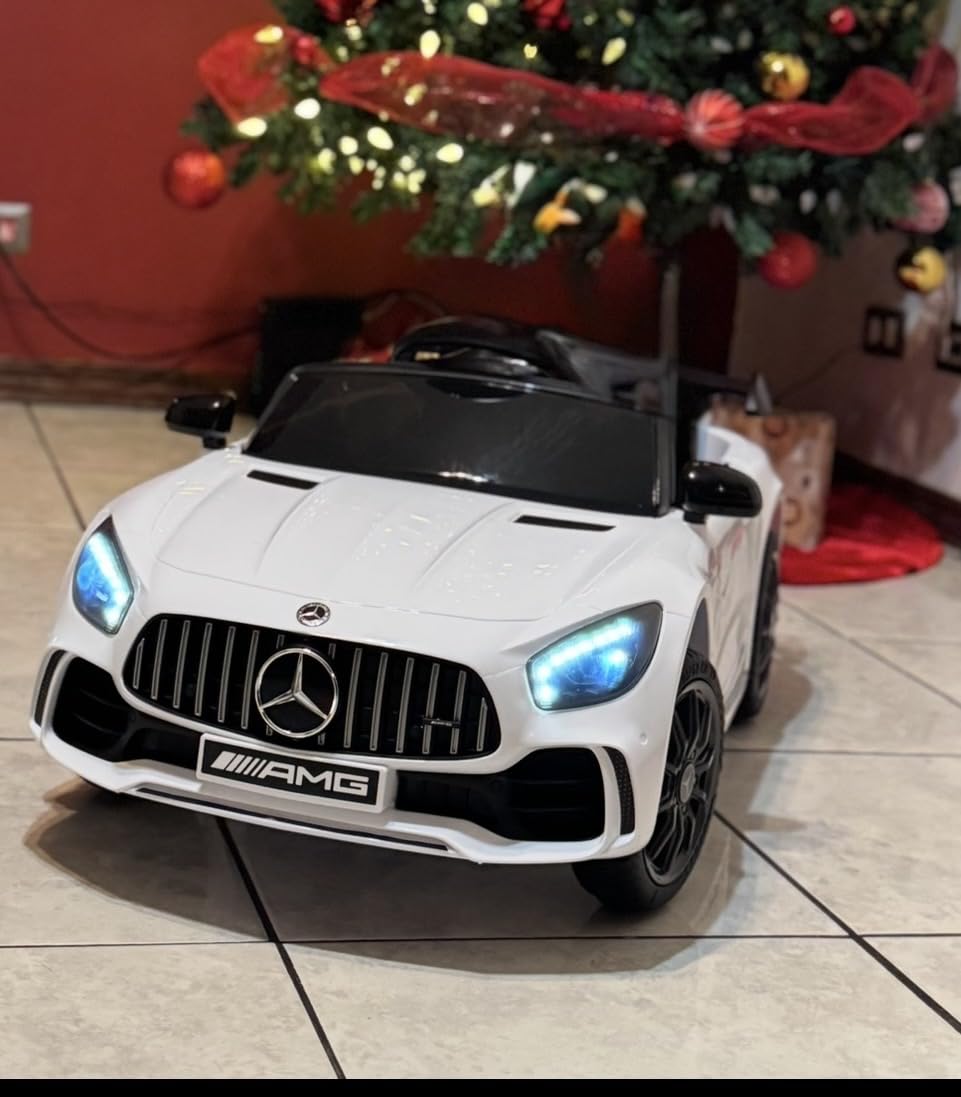 Winado 12V Licensed Mercedes Benz AMG GTR Kids Ride on Electric Car, Black customer photo 2