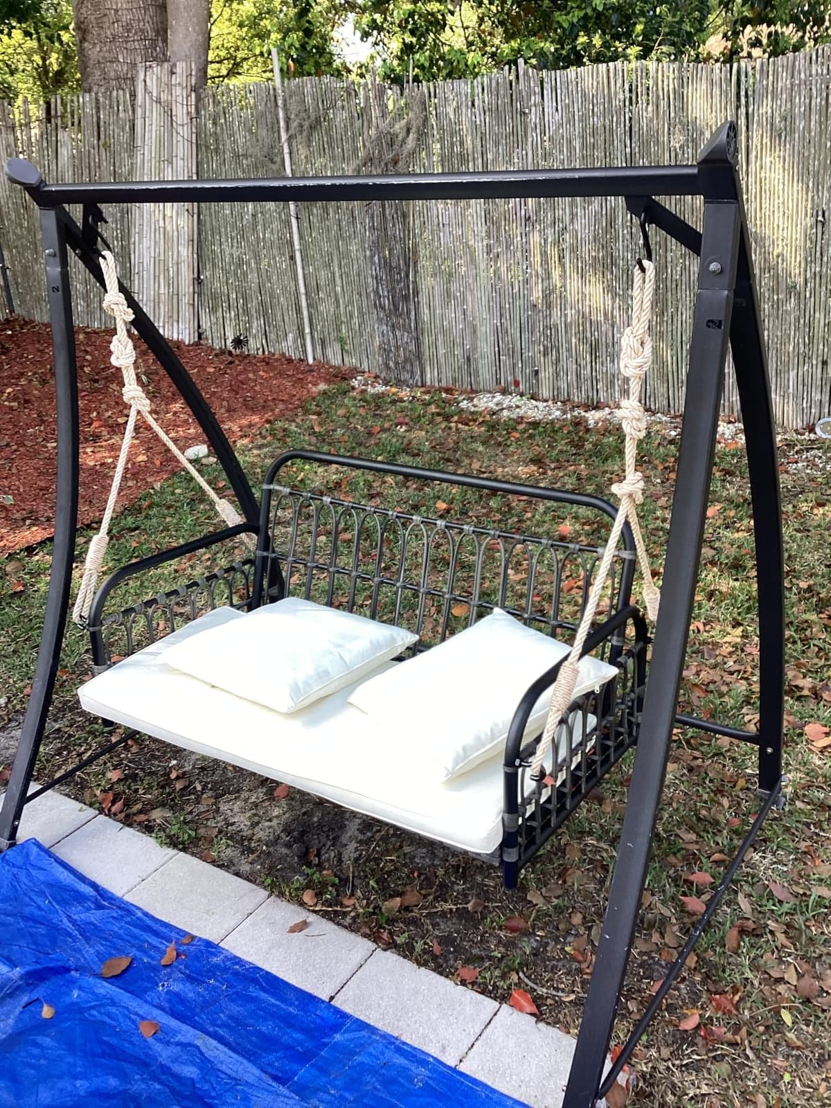 Tangkula Outdoor Wicker Porch Swing, 2-Person Hanging Seat with Seat & Back Cushions, Heavy-Duty Metal Frame & 2 Sturdy Hanging Ropes, Wicker Woven Swing Loveseat for Front Porch, Backyard (Off White) customer photo 2