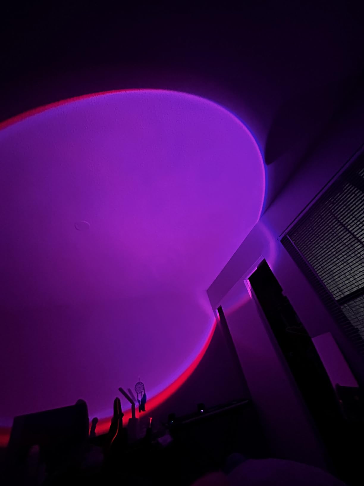Neroupe Sunset Lamp Projector with APP & Button Control, 360 Degree Rotation Multiple Colors Changing LED Lamp Night Light, Sunset Light for Bedroom Decor/Party/Tiktok Live/Room Decor customer photo 2