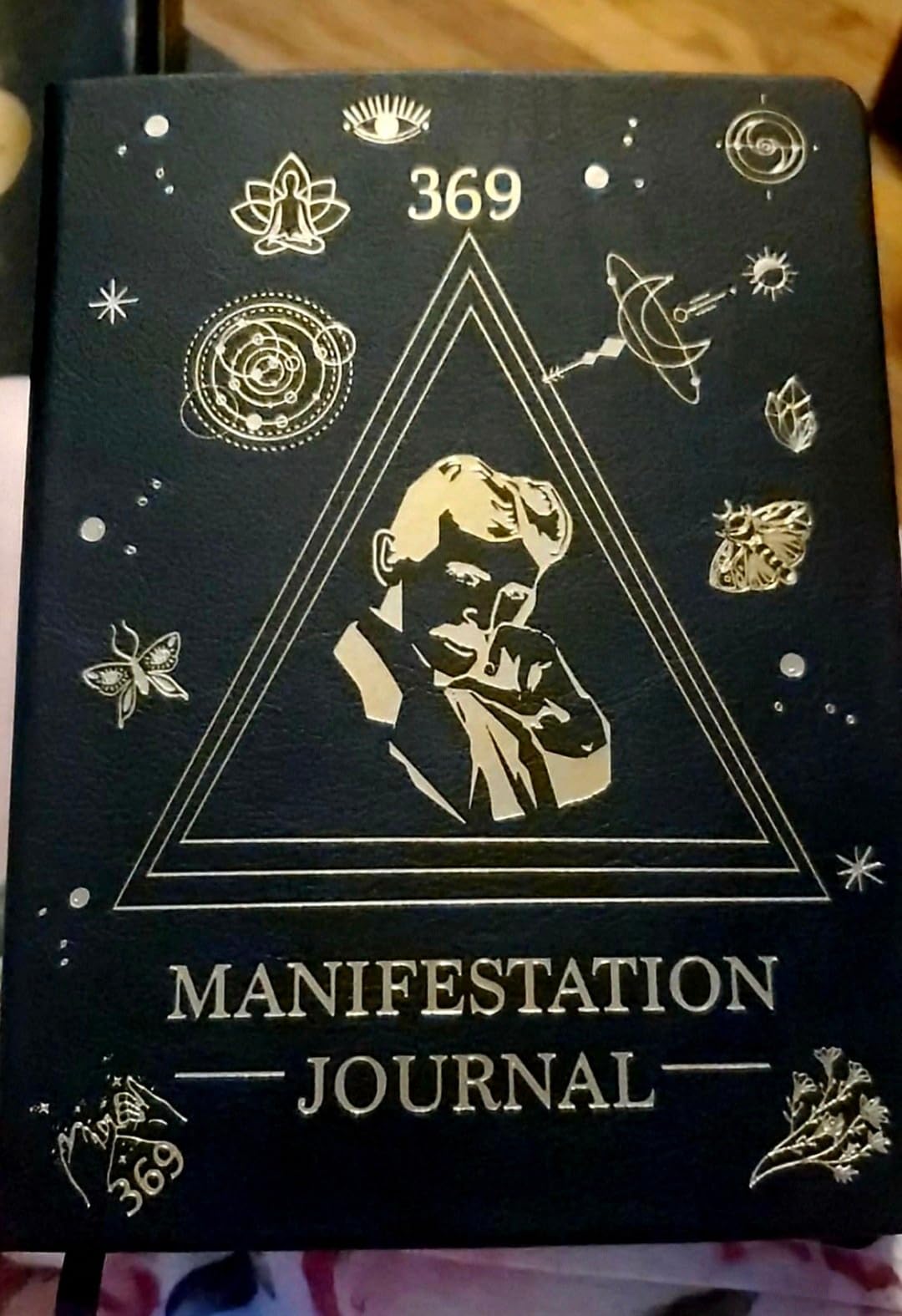 The Ultimate 369 Manifestation Journal - Transformative Law of Attraction Book to Unlock Your Limitless Potential - Presented in Luxurious Gift-Ready Packaging customer photo 1