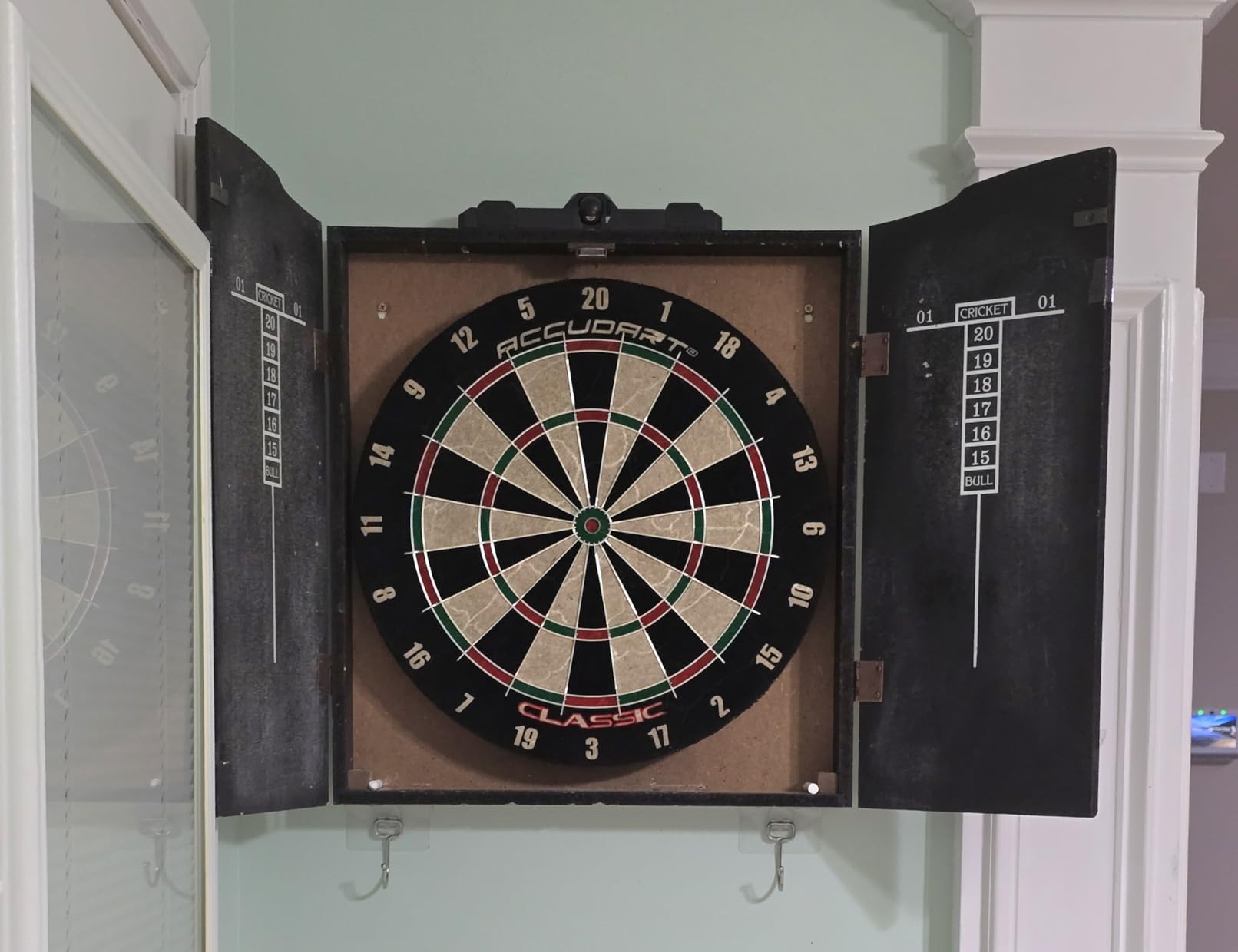 Accudart Classic Bristle Dartboard - Official 18