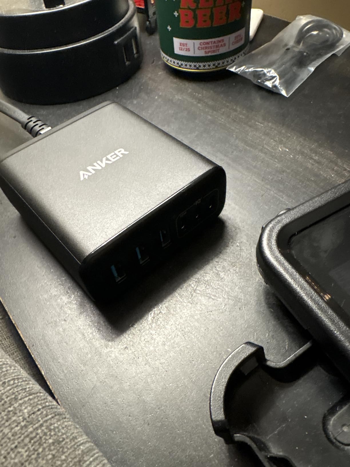 Anker Desktop Charger, Fast Charging USB C Charger with 112W Max 6-Port | Desk Accessories for Home Office, Compatible with Multiple Devices, iPhone iPad MacBook Galaxy and More (Cable Not Included) customer photo 1