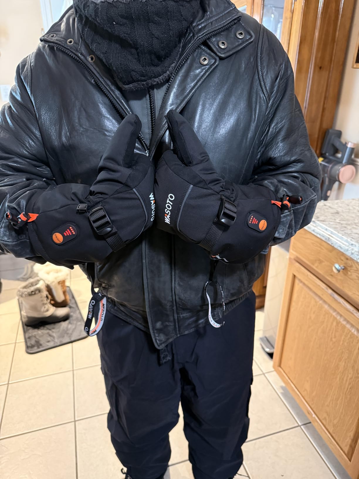 WASOTO Heated Gloves for Men Women Heated Ski Gloves customer photo 2