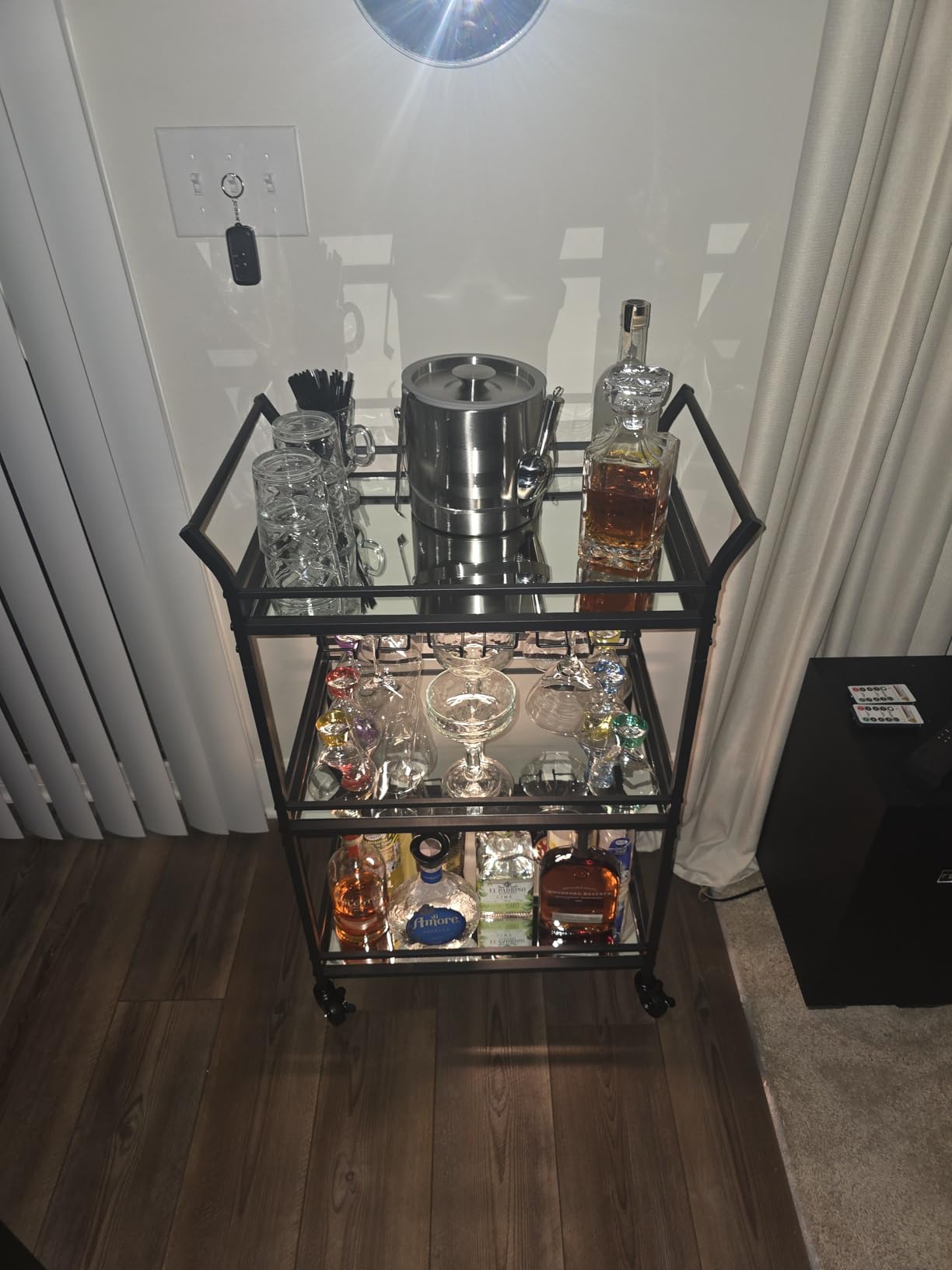 VASAGLE Bar Cart Gold, Large Home Bar Serving Cart with 3-Tier | Mirrored Shelf, Wine Holders, Glass Holders, for Small Spaces, Kitchen customer photo 1