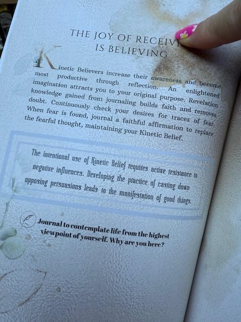 Law of Attraction 100-Day Guided Journal - Premium Quality, Full Color and Daily Prompts customer photo 2