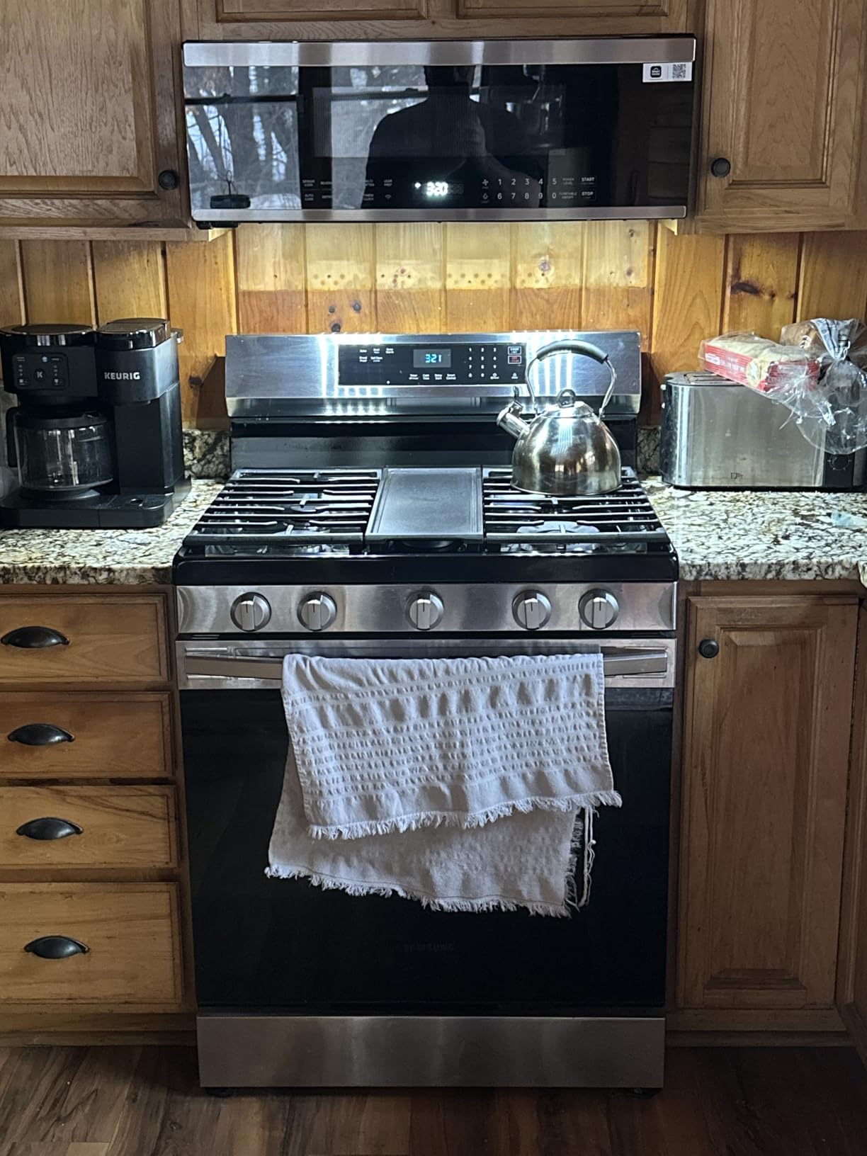 Midea Over the Range Microwave Oven, 1.2 Cu.Ft, 1000W, Stainless Steel | Slim Low Profile Microwave, Sensor Cook, 400 CFM Vent Fan, Voice Control, SmartHome Compatible customer photo 2