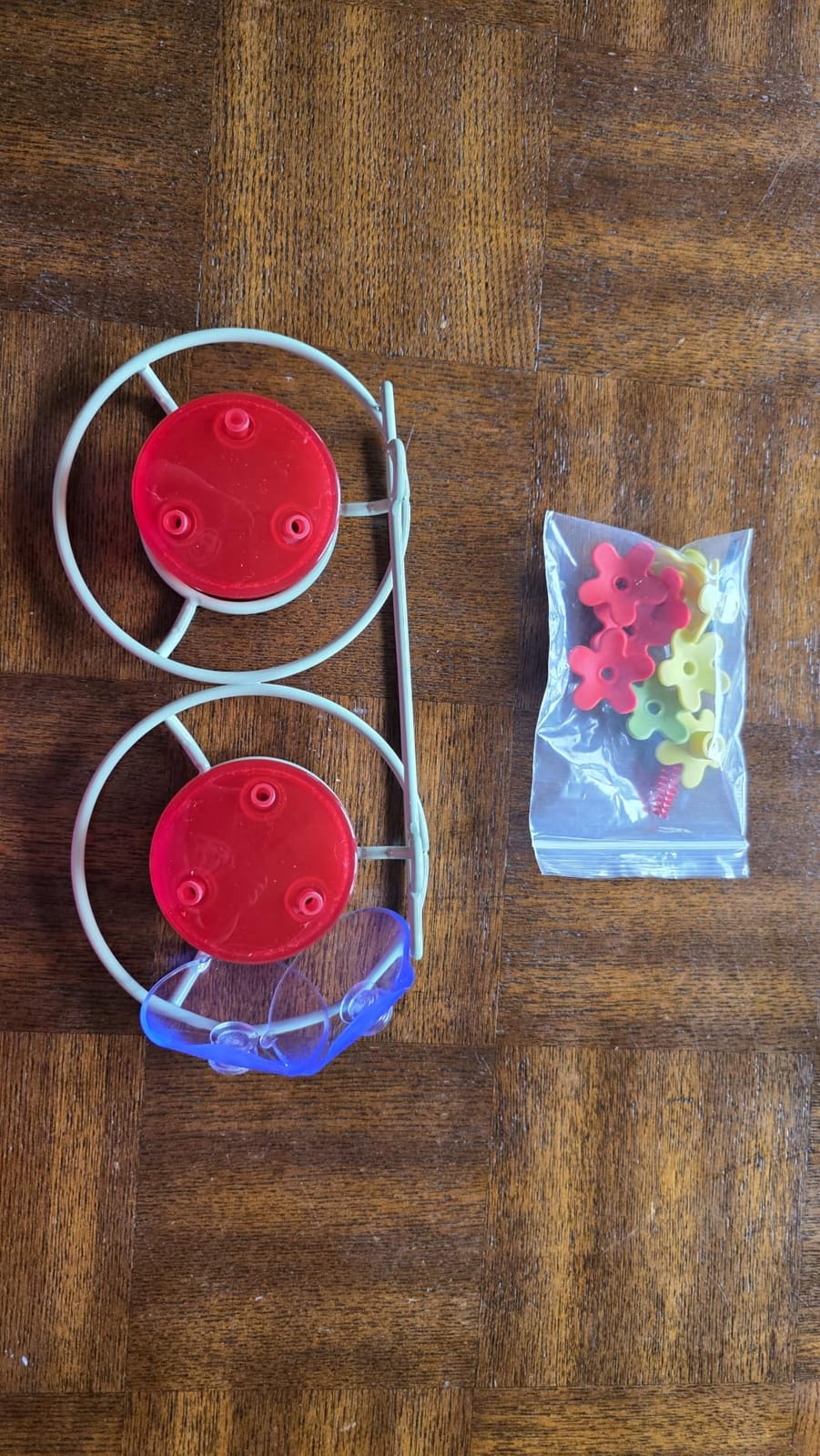 Dreamdrawer Window Hummingbird Feeder, Small Hummingbird Feeder for Outdoors with Strong Suction Cup - Metal Base & 6 Feeding Ports, Easy to Clean and Refill customer photo 1