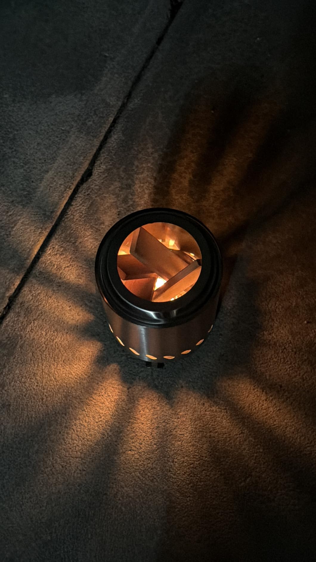 HGD Tabletop Fire Pit, Smokeless Firepit Outdoor, Mini Fire Pit for with Carry Bag for Camping Backyard Patio Garden Picnic, Silver customer photo 2