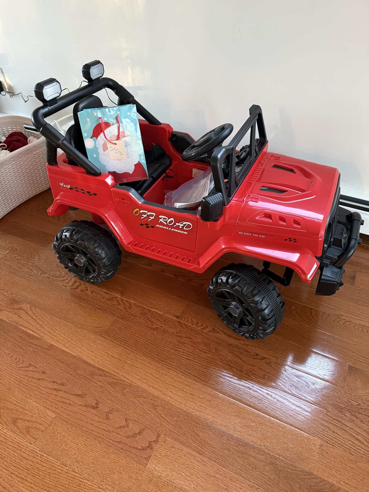 ARBELI 12V Electric Ride On Car, Toddler First Car, Blue customer photo 2