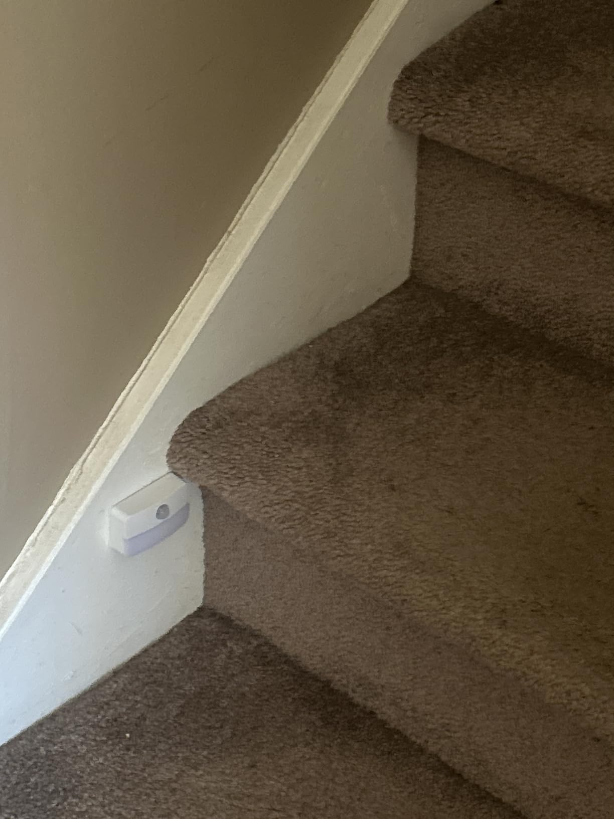 8 Pack Motion Sensor Stair Light Indoor, Battery Operated Night Lights | Automatic, Wireless, Stick on Anywhere Portable LED Lamp for Step Toilet Hallway Bedroom Under Cabinet Closet Wall Kitchen customer photo 2