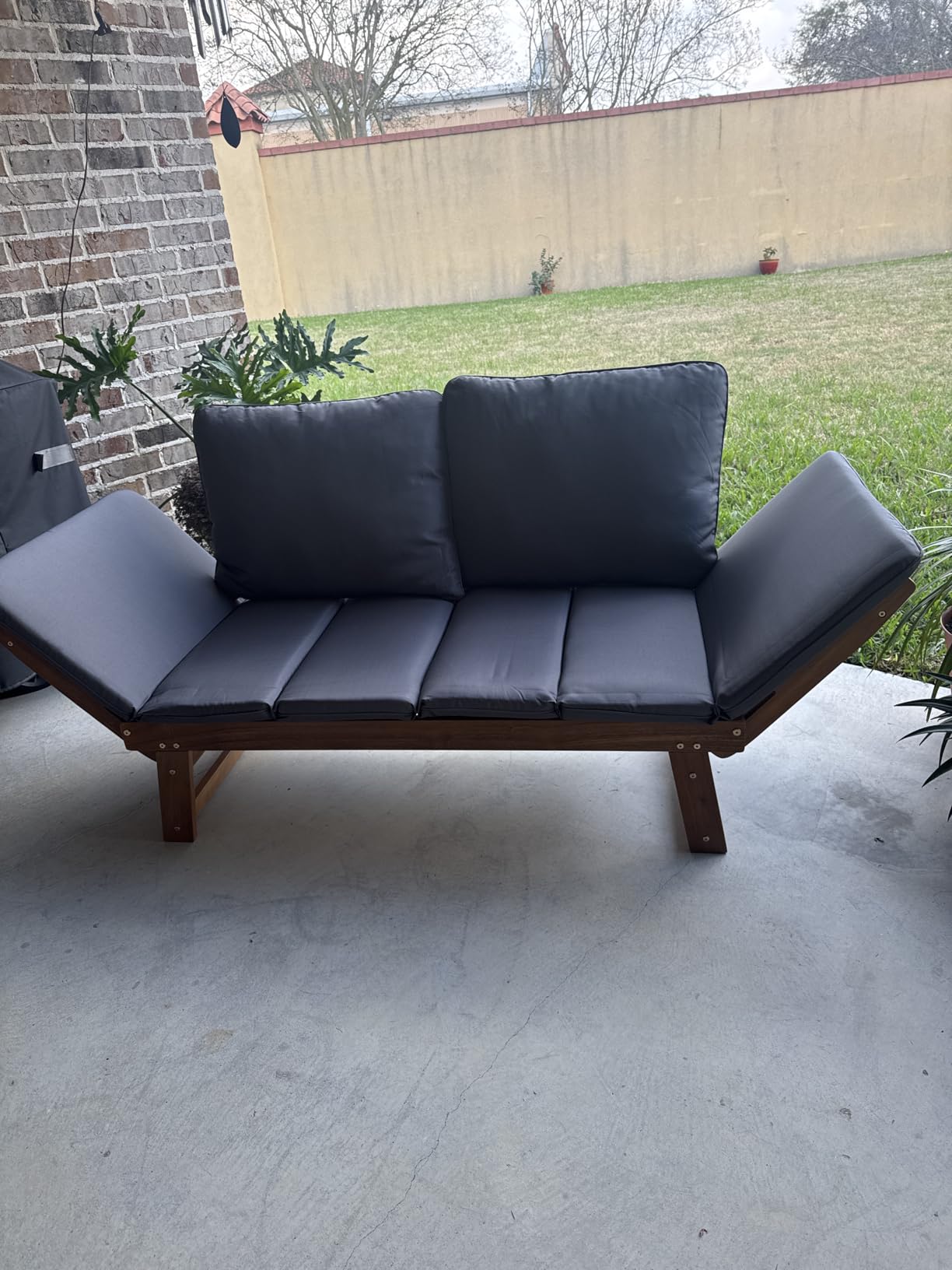 Devoko Outdoor Couch Acacia Wood Patio Couch with Adjustable Armrests, Outdoor Convertible Sofa with Removable Cushions & Pillows for Patio, Porch, Poolside(White) customer photo 2