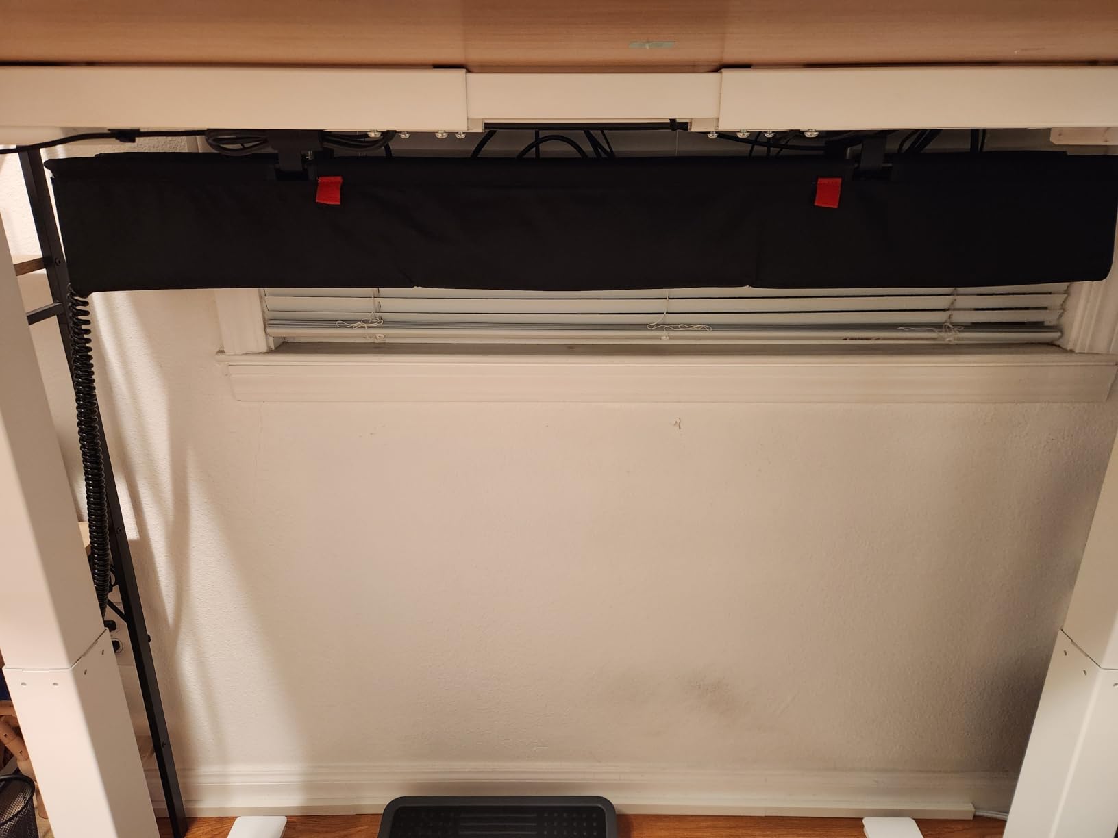 Univivi No Drill Under Desk Cable Management Tray, 36 inch Cable Management customer photo 2