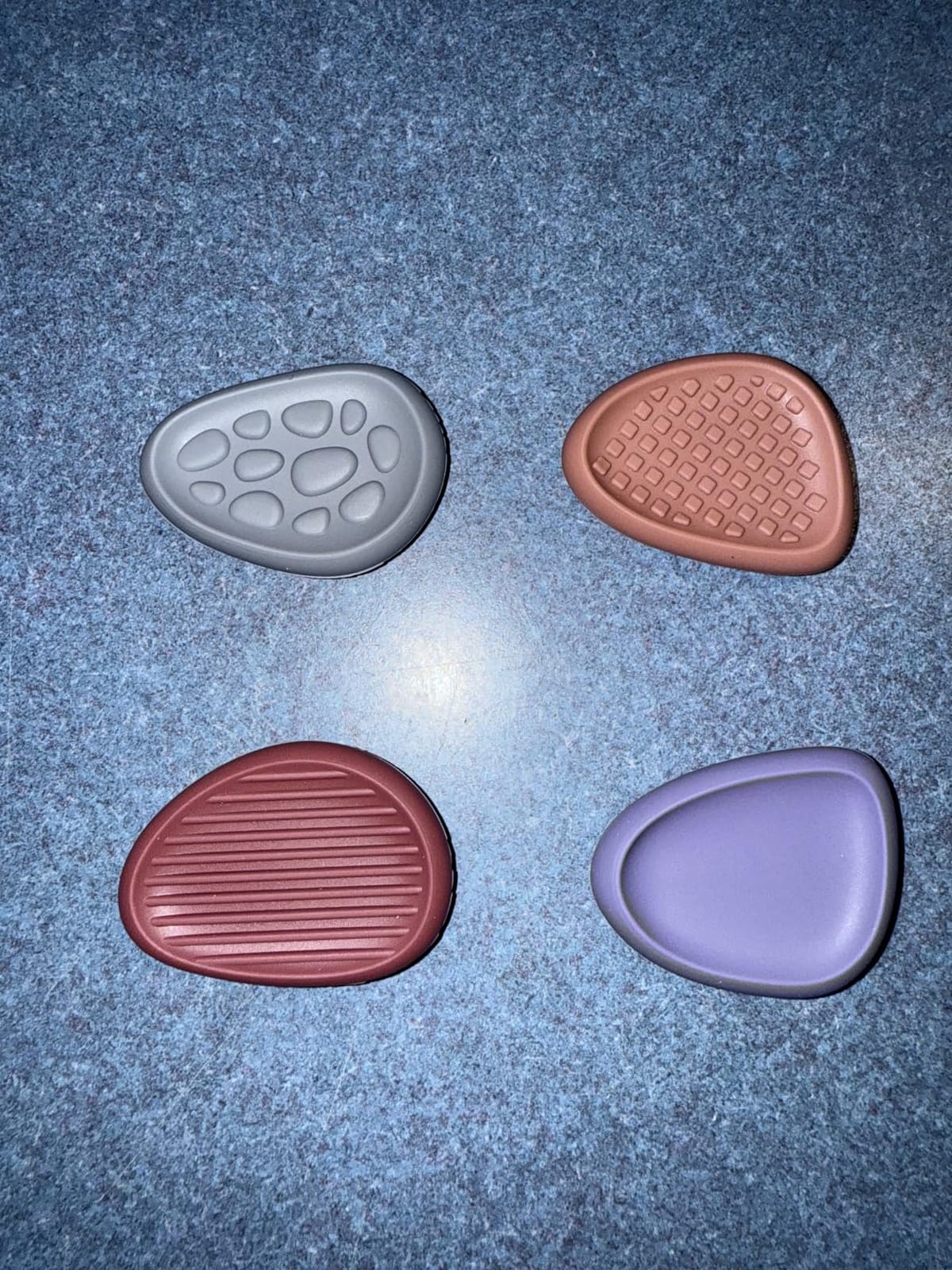 Fidget Toys Adults Sensory Stone: 8 Pack Texture Worry Stone for Kids Calming - Sensory Autism Toys for Stress Relief - Quiet Small Fidgets for Classroom Prizes customer photo 1