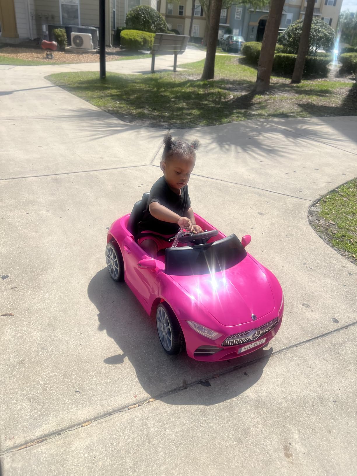 Licensed Mercedes-Benz CLS 350 12V Ride On Car Truck for Kids | Ride on Toys for Toddlers w/Parent Control, Spring Suspension, Power Wheels for Girls w/Bluetooth, Music, LED Lights (Pink) customer photo 2