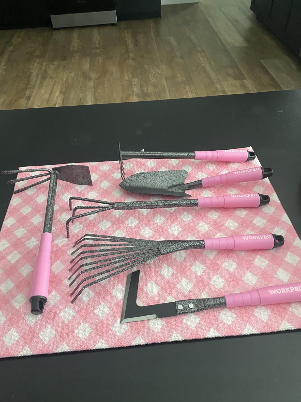 WORKPRO 6-Piece Garden Tool Set, Heavy Duty Gardening Hand Tools with Soft Rubber Handle customer photo 2