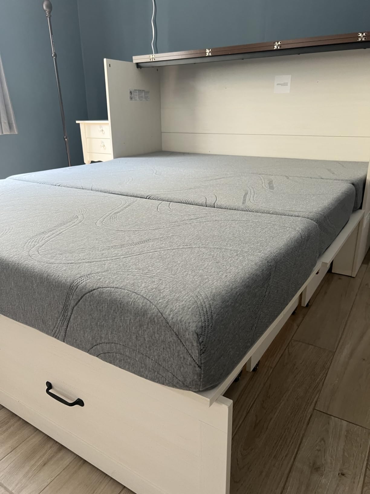 Hlivelood Full Size Murphy Chest Bed with Drawer and Charging Station, Farmhouse Wood Space-Saving Hidden Folding Beds Chest, Multifunctional Storage Cabinet Bed for Bedroom, Office, Rustic White customer photo 1